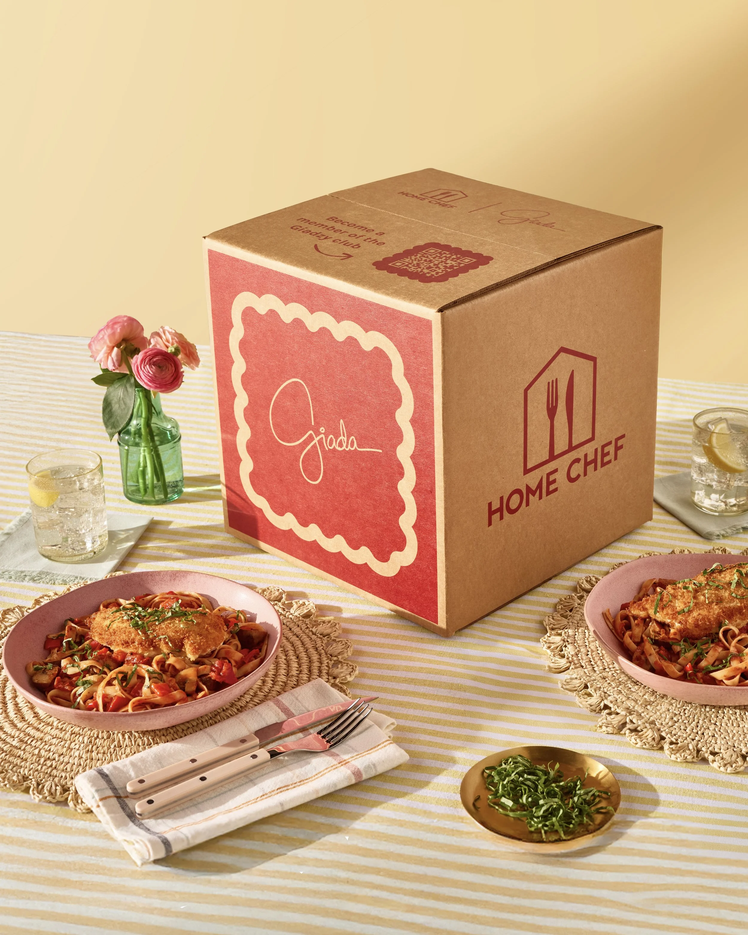HC-x-Giada_Cacciatore-Style-Chicken-Milanese-with-fettuccine_Box-no-Olive-Oil.jpg