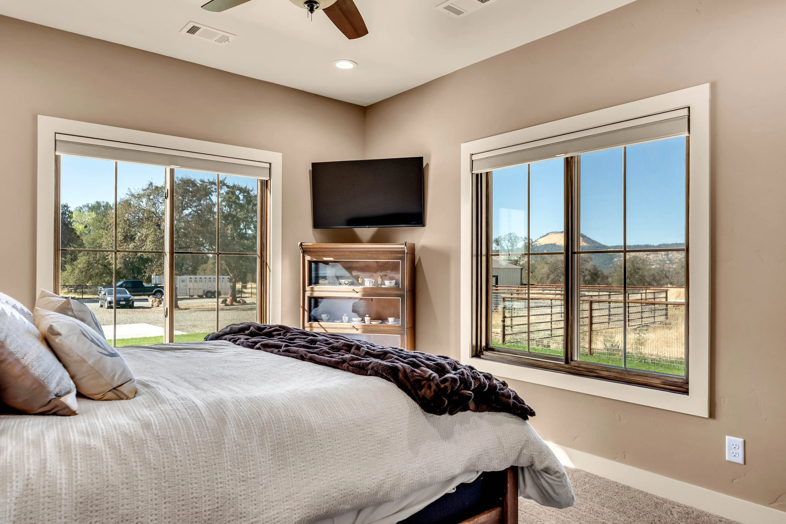 23-046-20611 Lanes Valley Rd - I-32.jpg