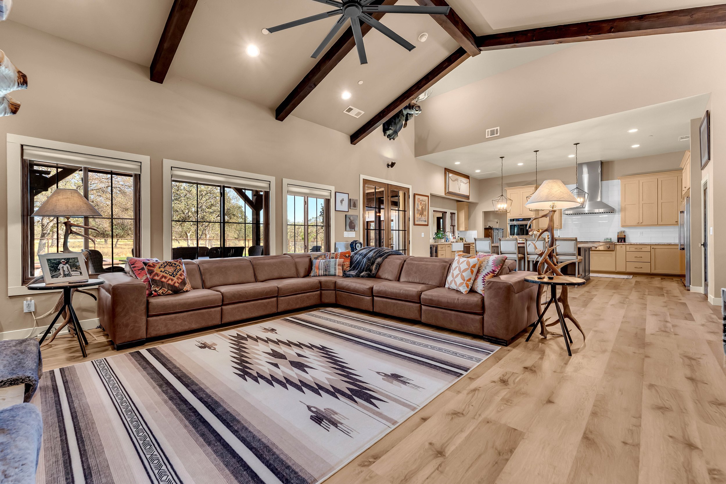 5-014-20611 Lanes Valley Rd - I-19 (1).jpg