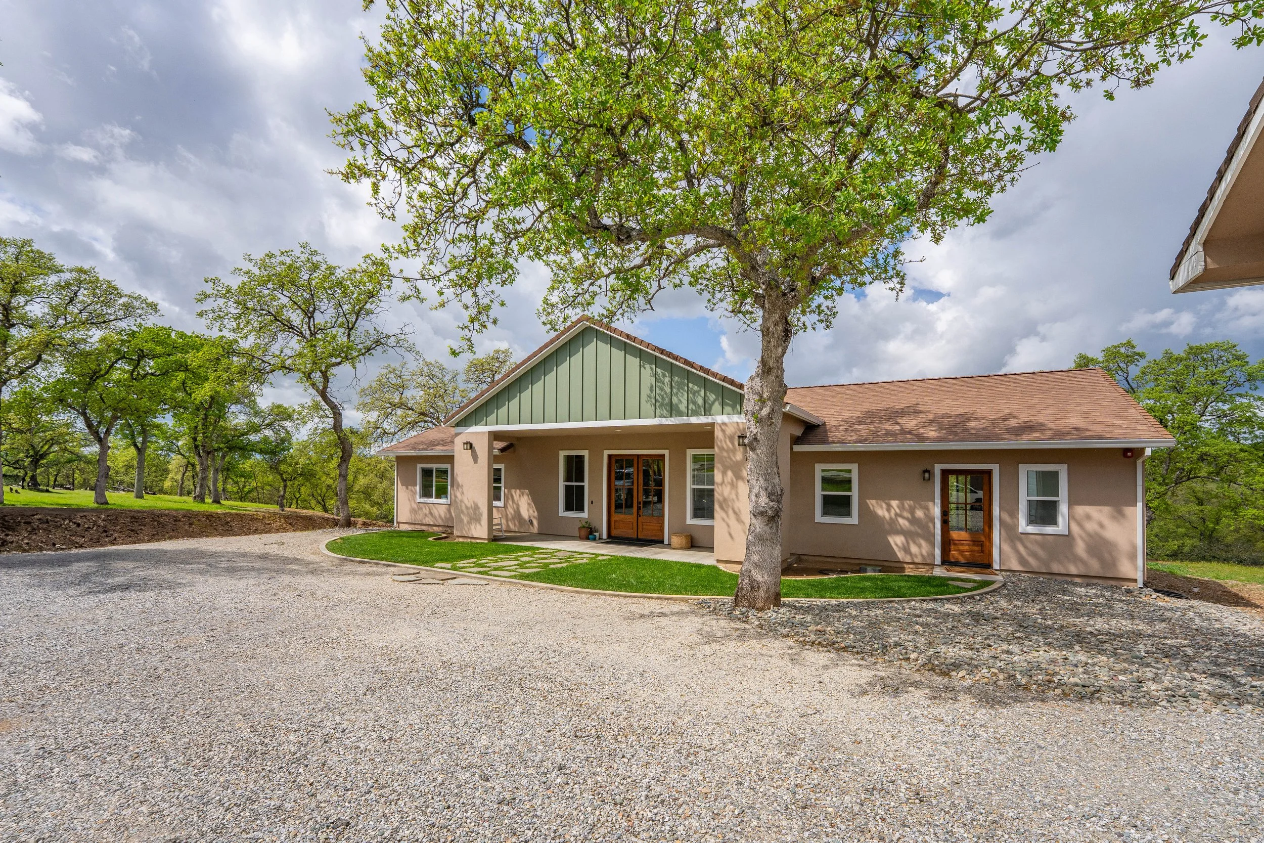 27-50-14875 Evye Ln - E-13 (1).jpg