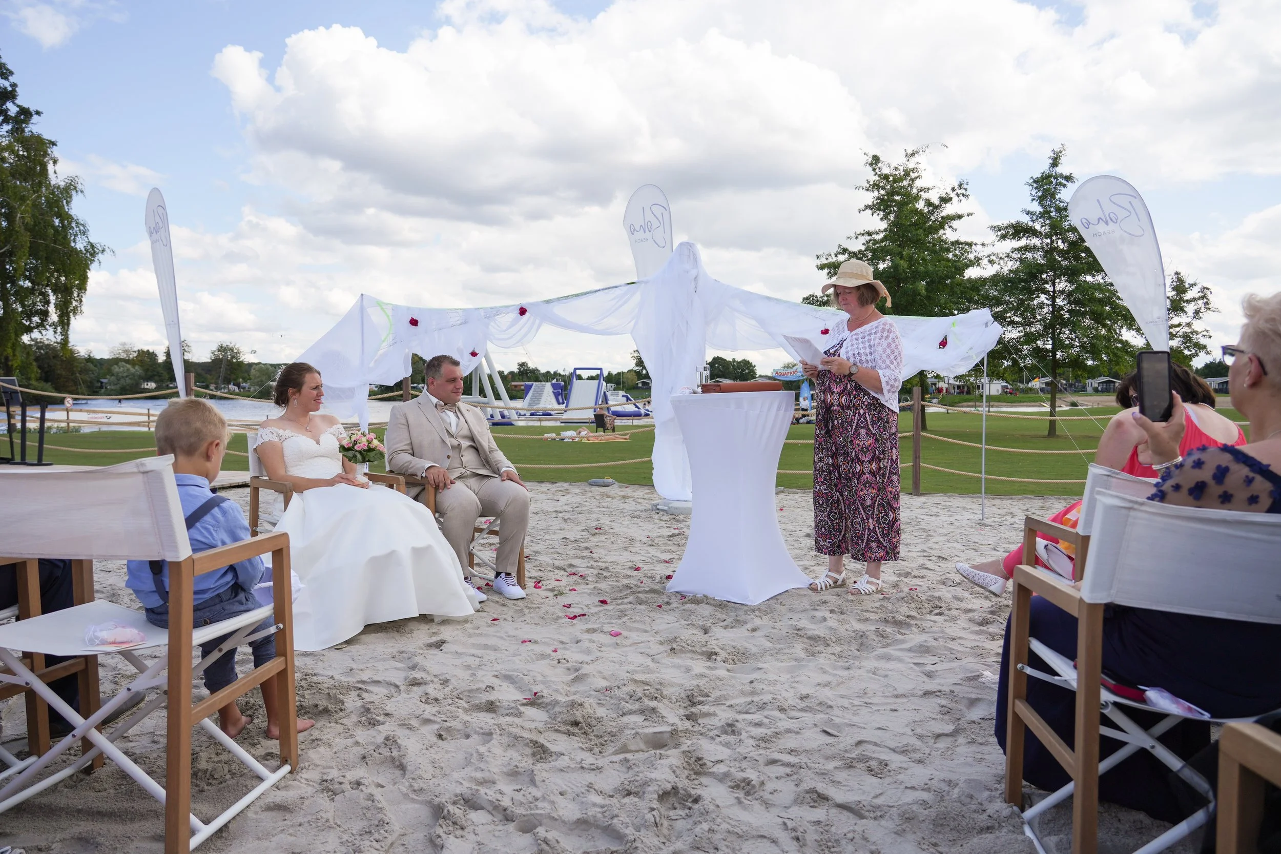 Jenny_Sebastians_Hochzeit_01438.jpg