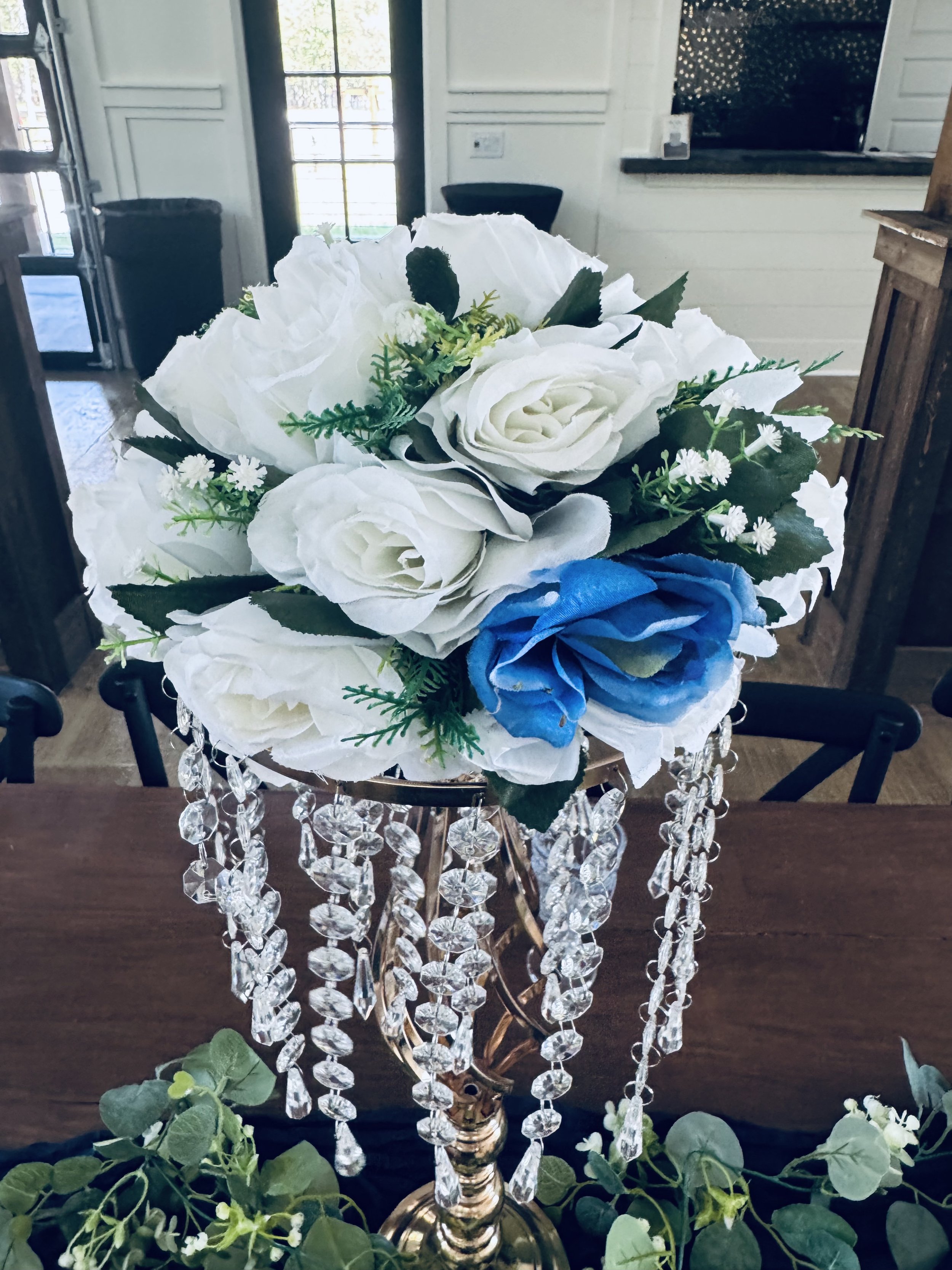 White and Blue Floral Topper