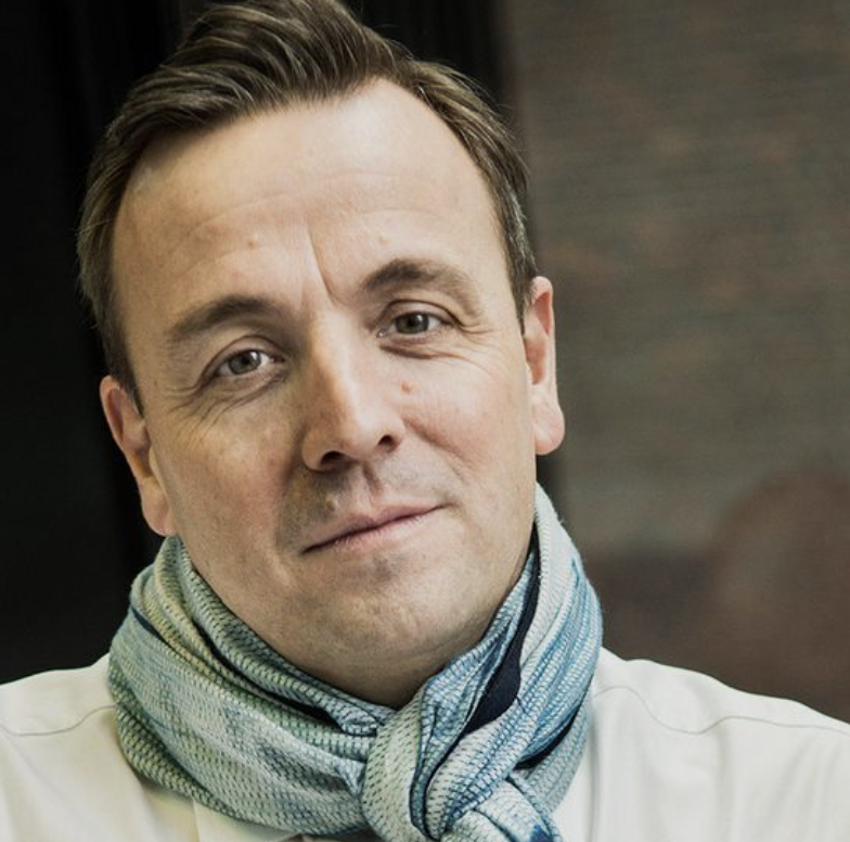 Andrew Watts (countertenor) and Gavin Roberts (piano)