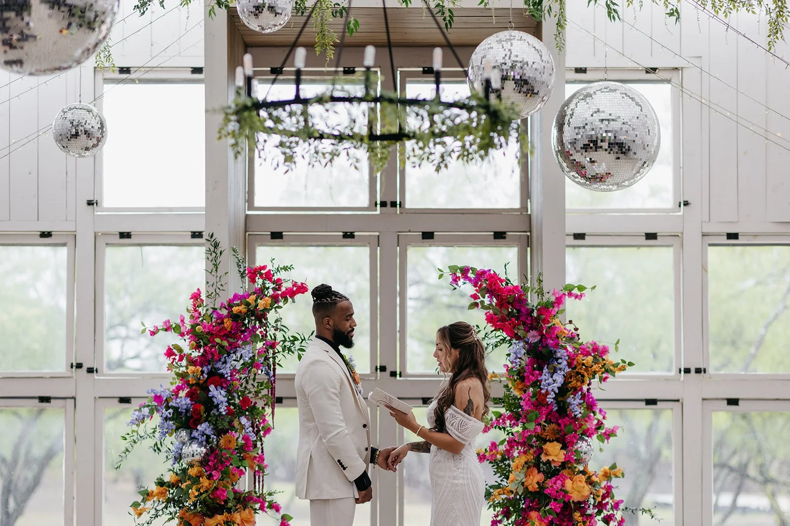 Christina + Vernon - Sneak Peeks-39_websize.jpg