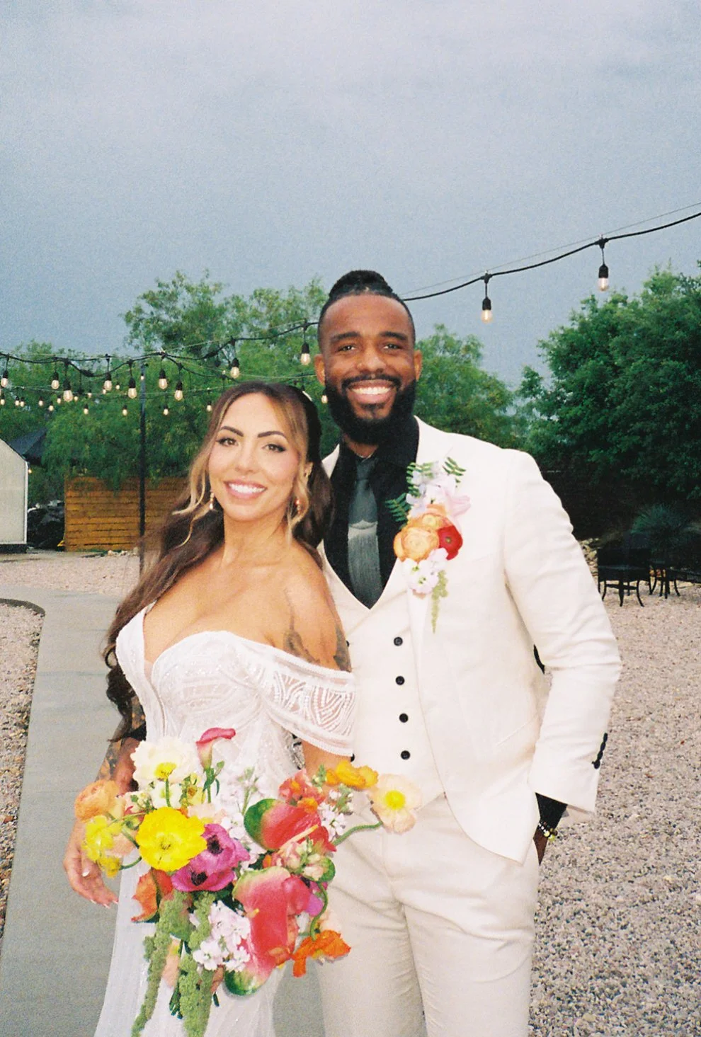 EarthToMadison_CaminoRealRanch_AustinTX_WeddingPhotography-_Christina&Vernon-Film-11_websize.jpg