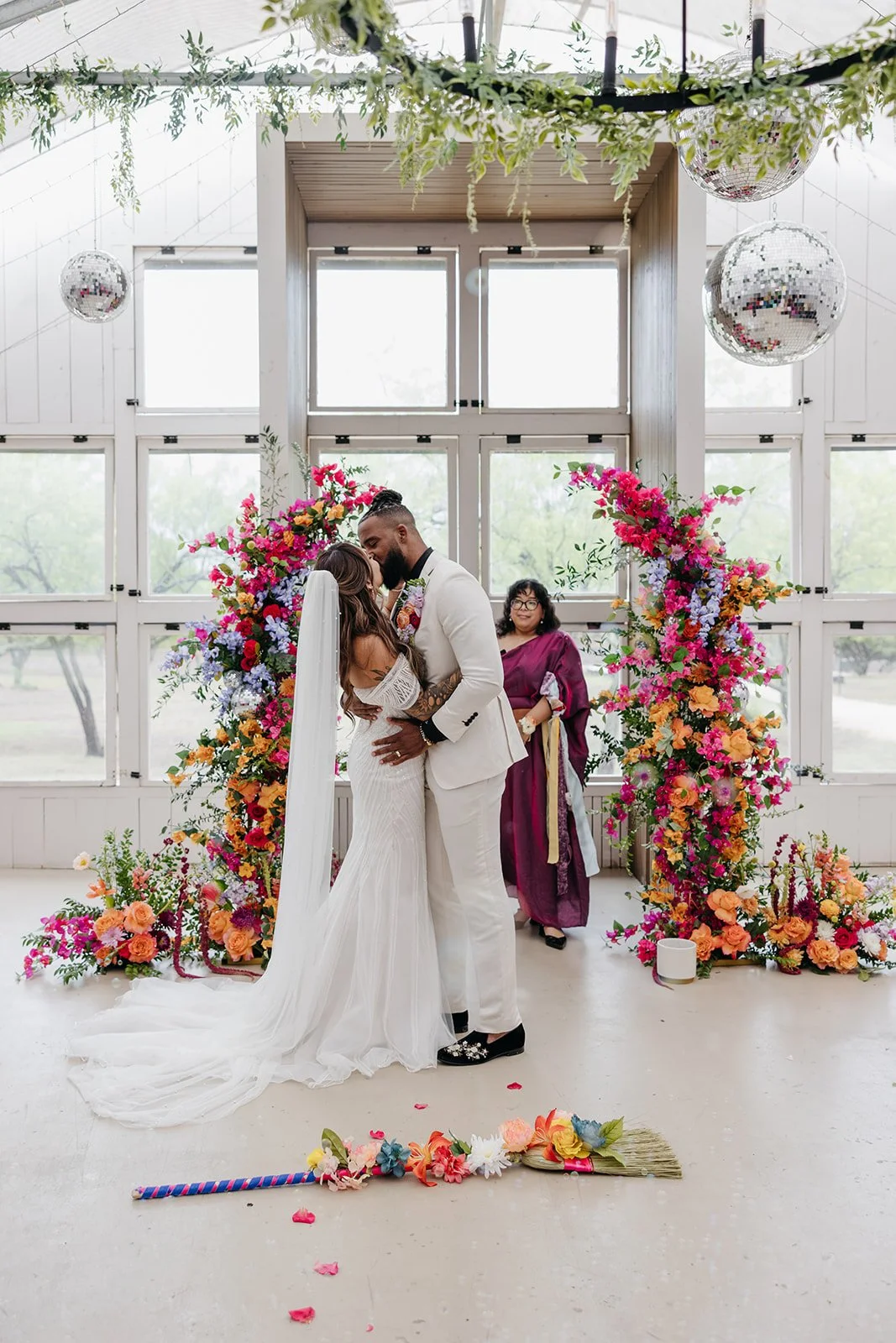 EarthToMadison_CaminoRealRanch_AustinTX_WeddingPhotography-_Christina&Vernon-861_websize.jpg