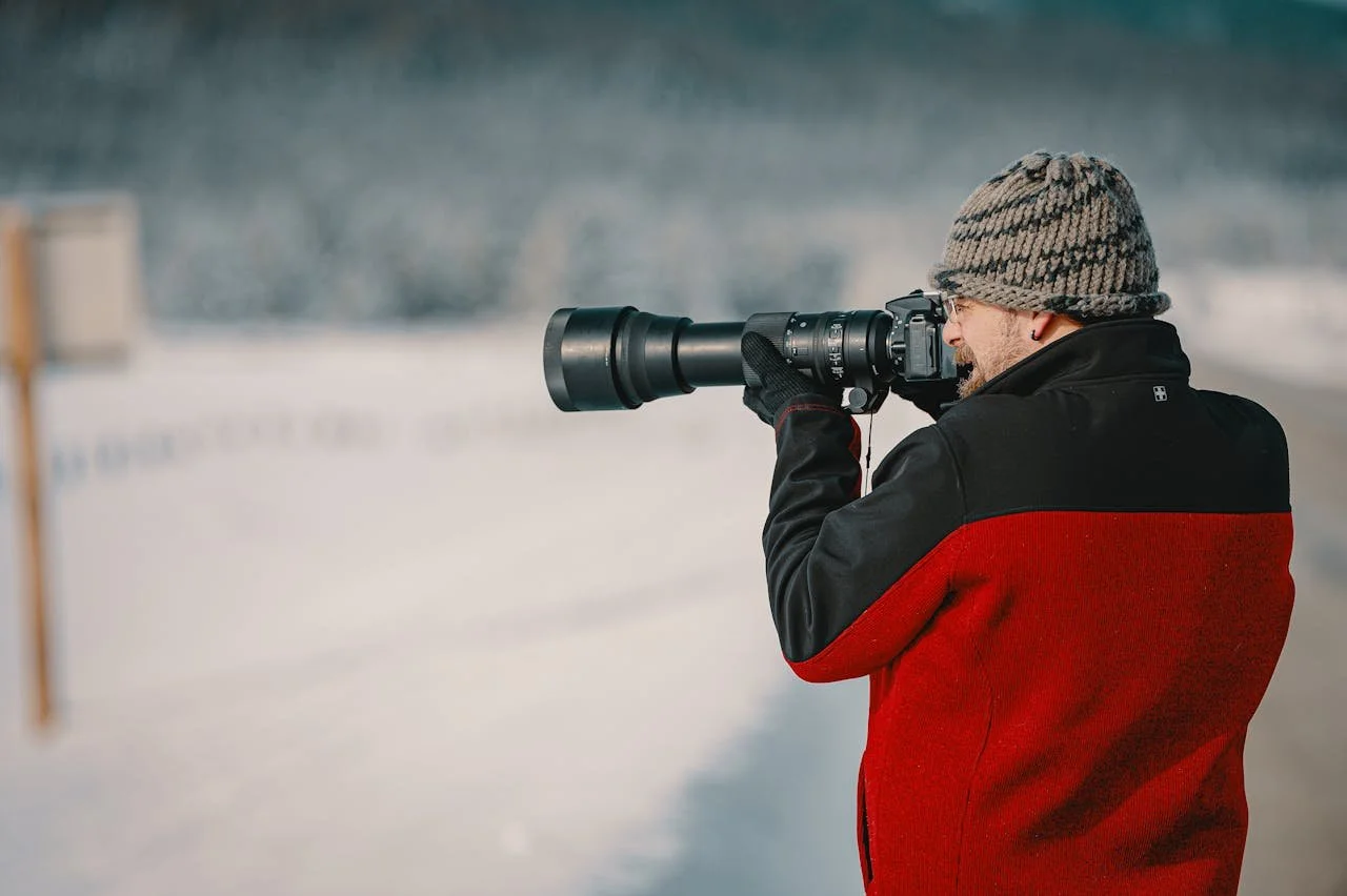 Which Camera Accessories Work Best in Snow