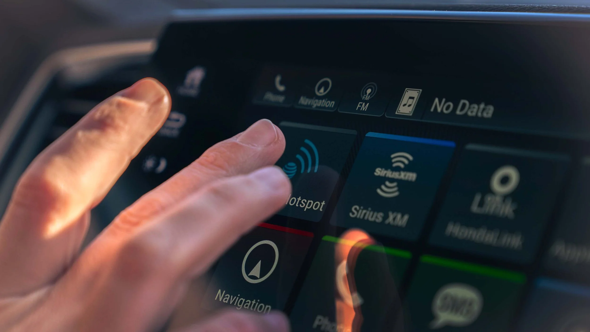 AT&T-Connected-Car-Frame-2.jpg