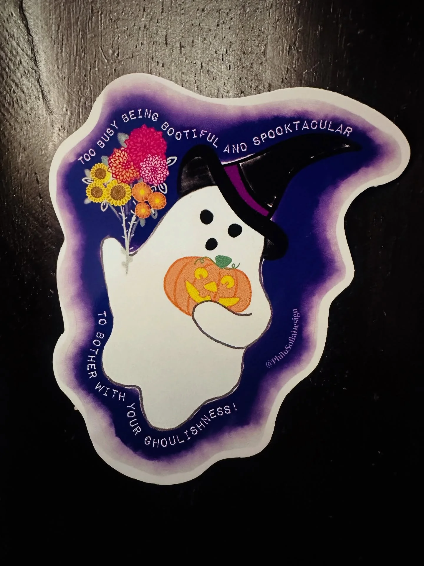 🍁 Spread fall SPOOKtacular joy with this adorable ghost witch sticker and card! 👻 🎃 💜 Now available at PSartdesign.com 
.
#fallvibes #tucson #freelocaldelivery #ghost #halloween #shopsmall #gifts #stationery #stickers