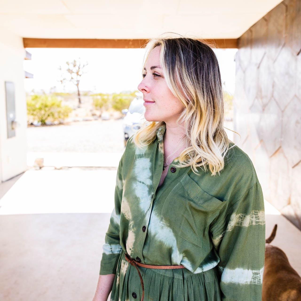 Really needed to hit reset. We were able to escape to one of my favorite places to re-center, 𝗝𝗢𝗦𝗛𝗨𝗔 𝗧𝗥𝗘𝗘
 
Basking in the desert sun and daydreaming about 👽 has me feeling creative and motivated again
 
📷: @matt.wanders 
 
#interiordesig