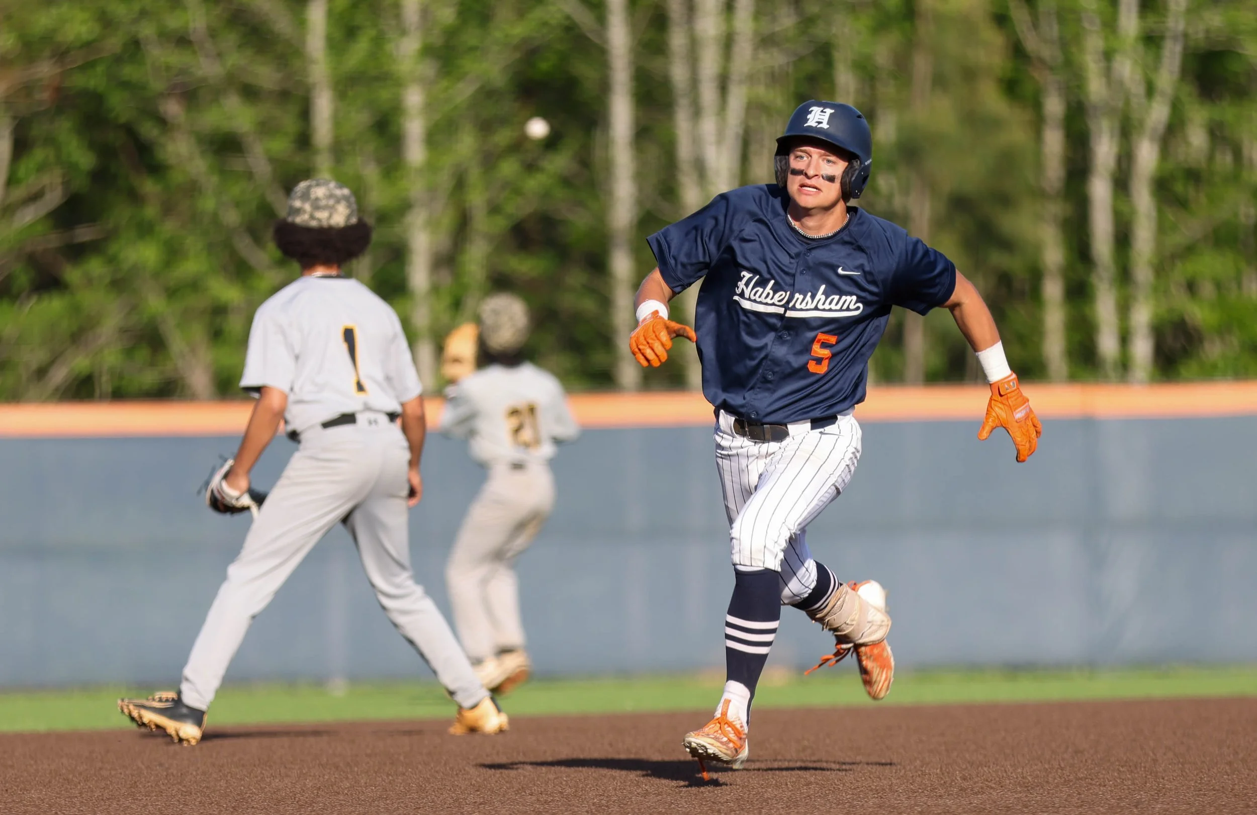 Raiders make history on senior night