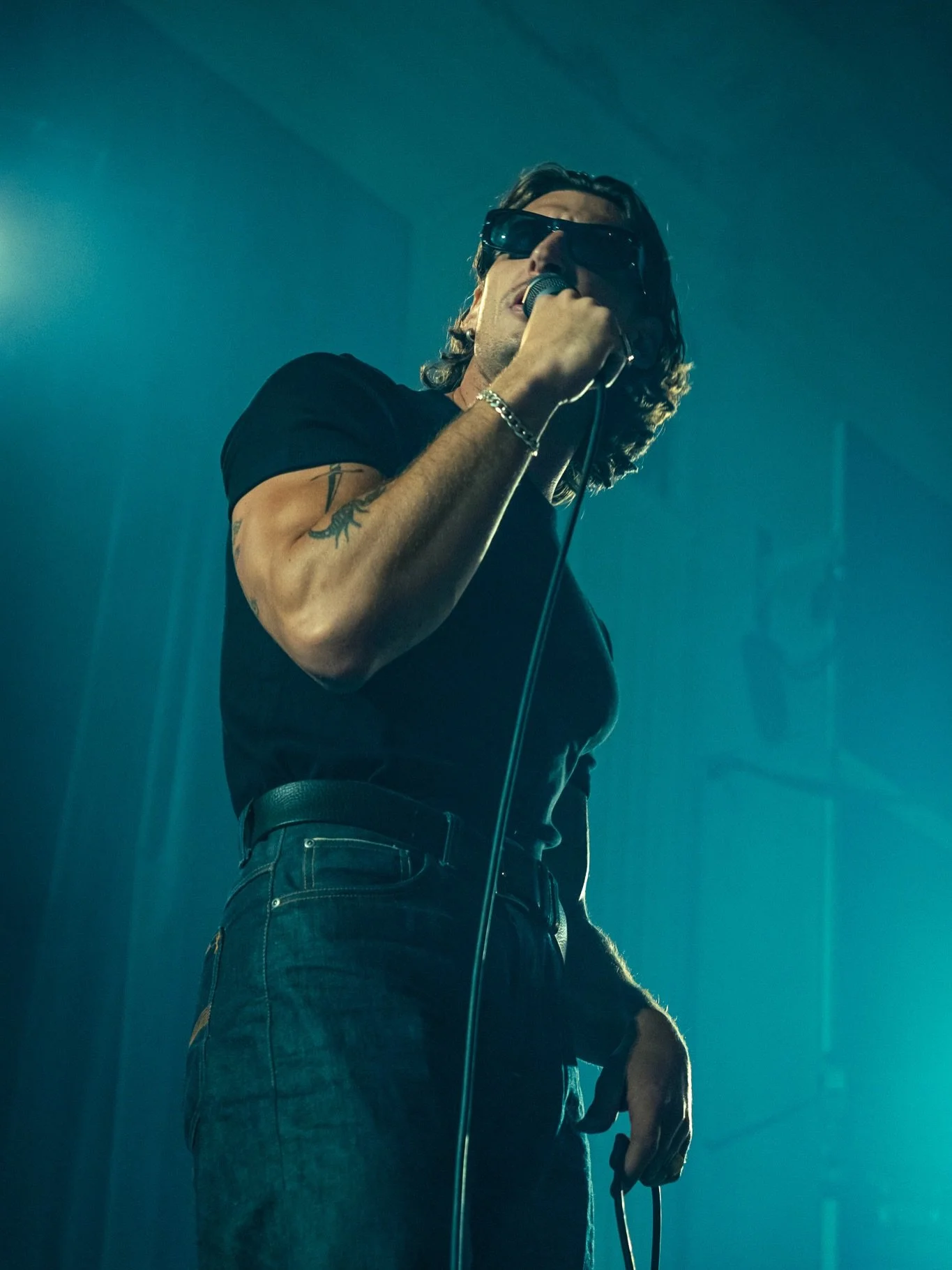 @donwestmusic photographed by @mckenziecomer at Northcote Theatre for @thisisfuzzer 🤺