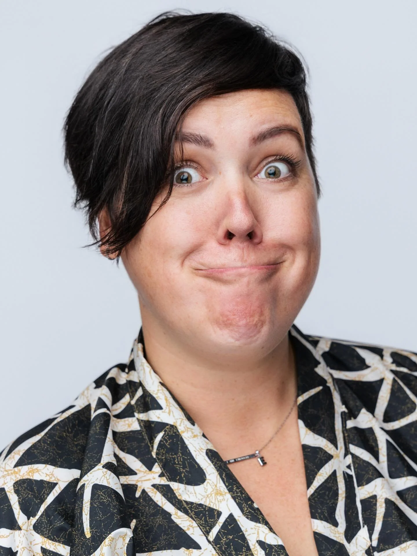 Book a studio &rarr; forget to promote &rarr; realize it&rsquo;s this Thursday &rarr; post this caption.

Come fix my scheduling chaos by getting photos done: The Loft at Millworks @millworkscreative , 20 min sessions between  1:30&ndash;3pm. $250+HS