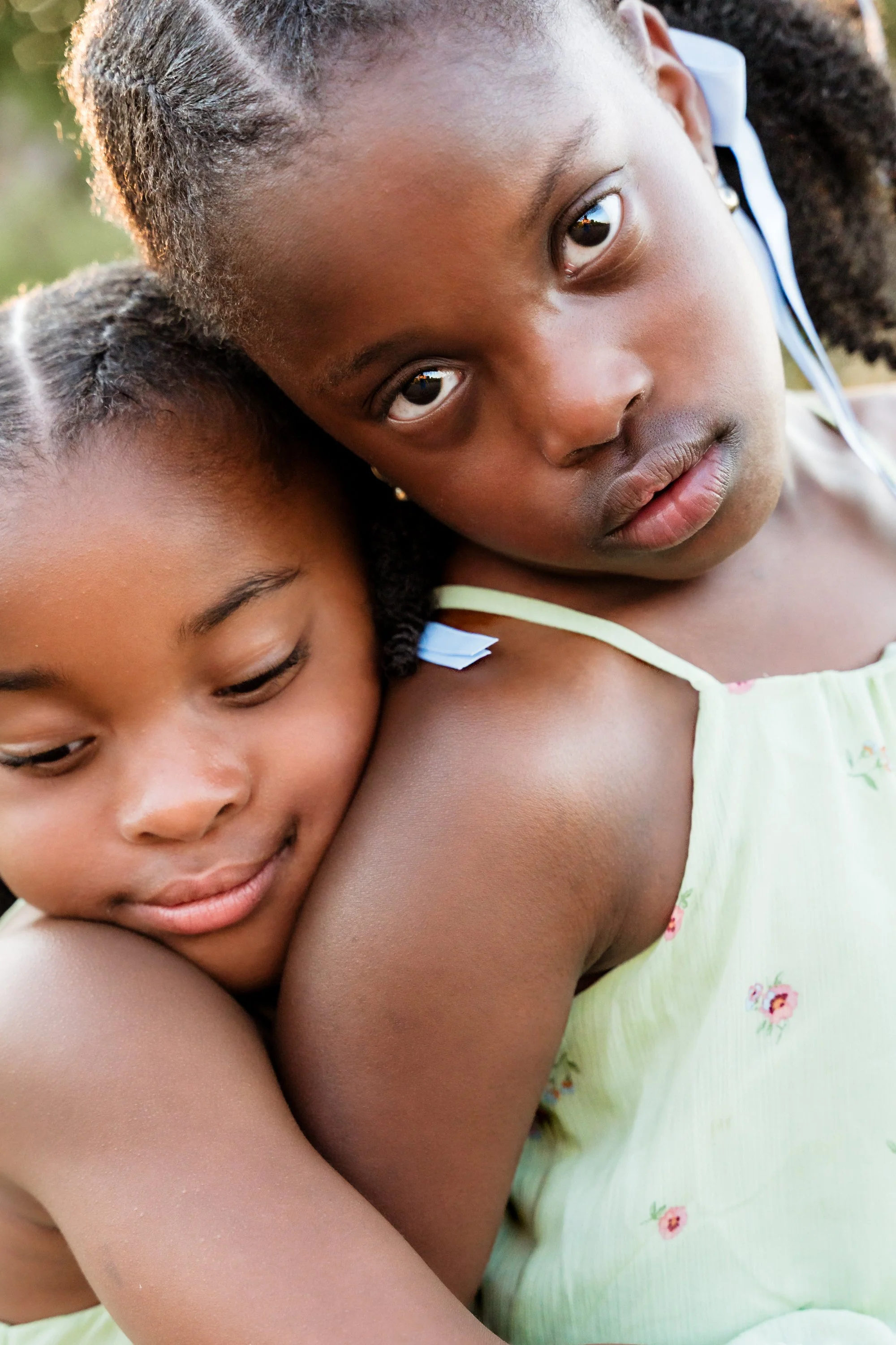 matko-photo-family-photography-Staceys-Girls-outdoors-7-27-2025-33.jpg