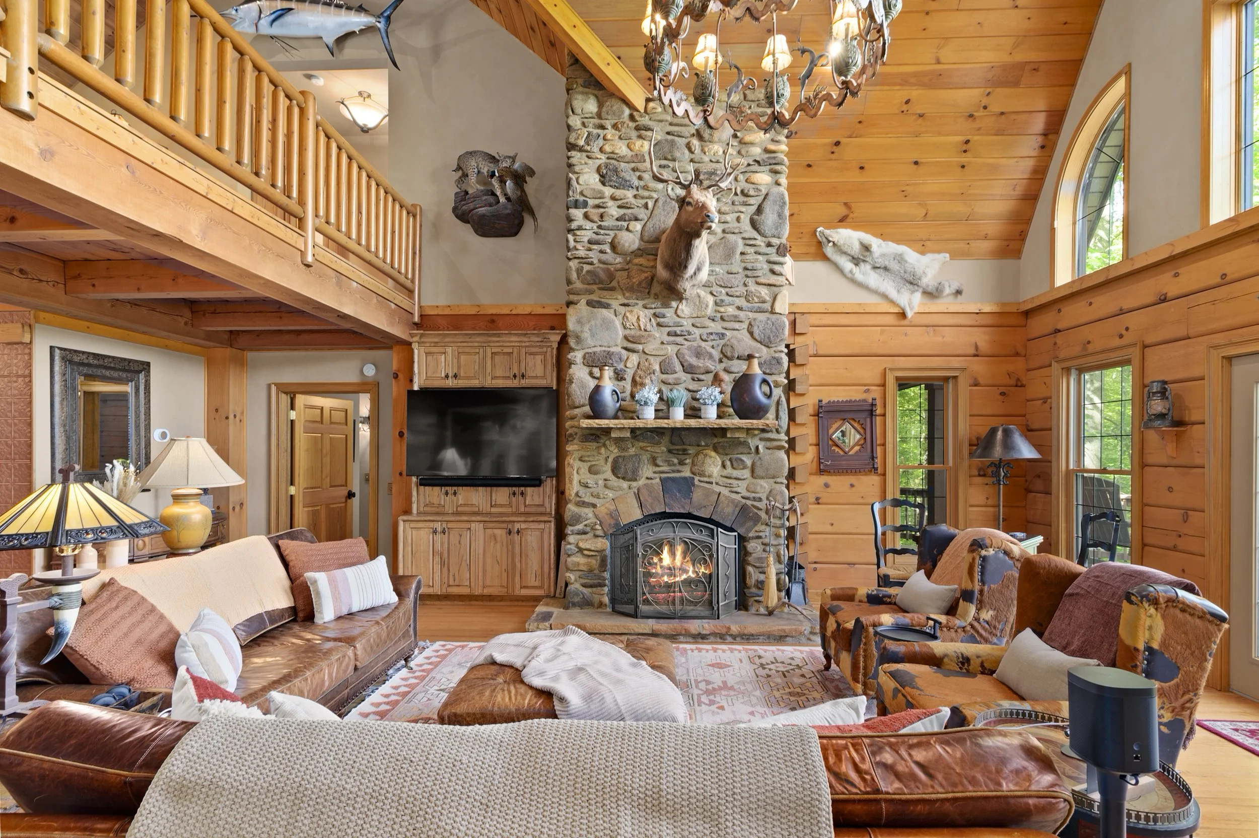 Sweetwater Lodge Living Room 2.jpg
