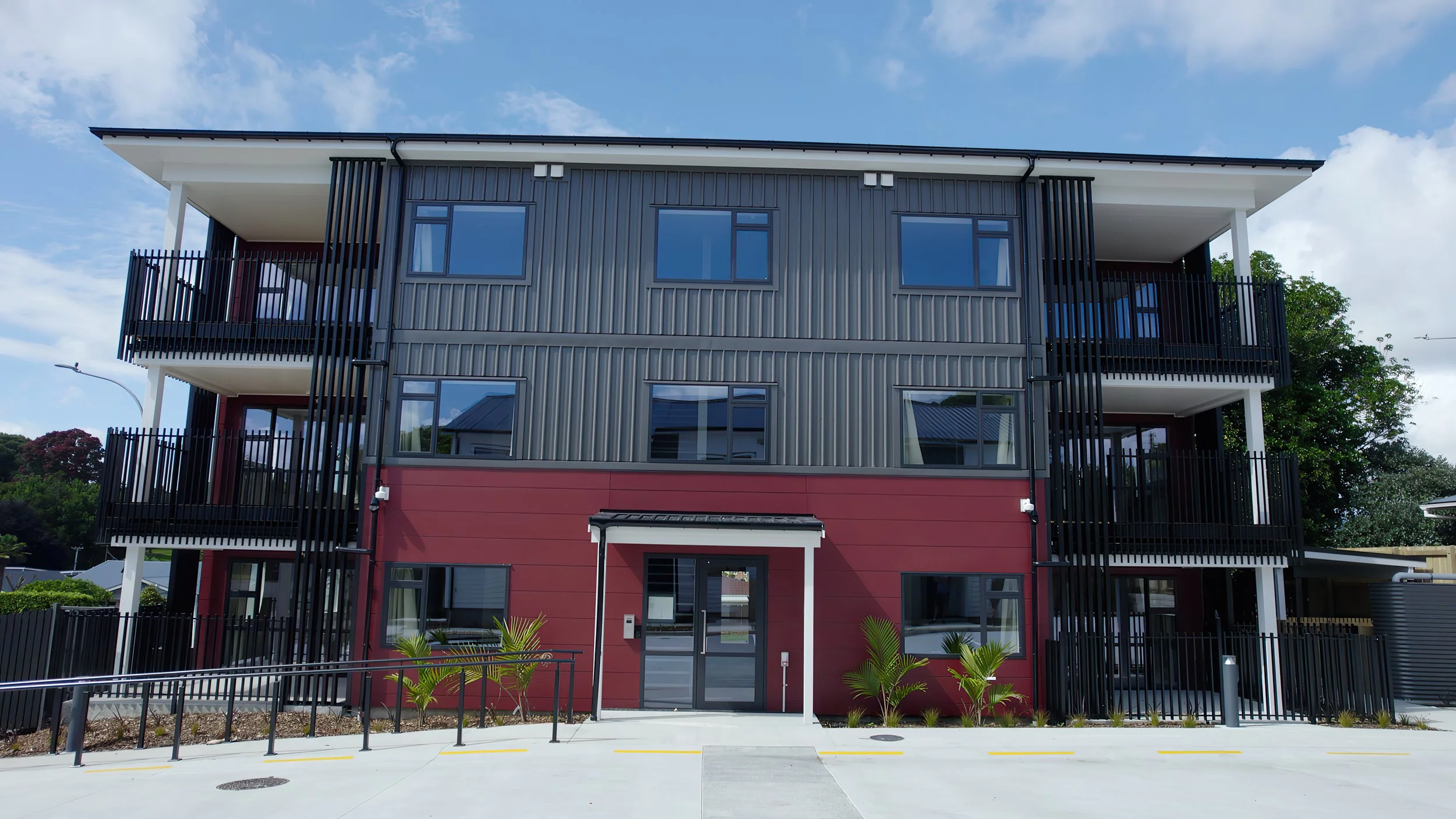 Multi-home building project by professional builders