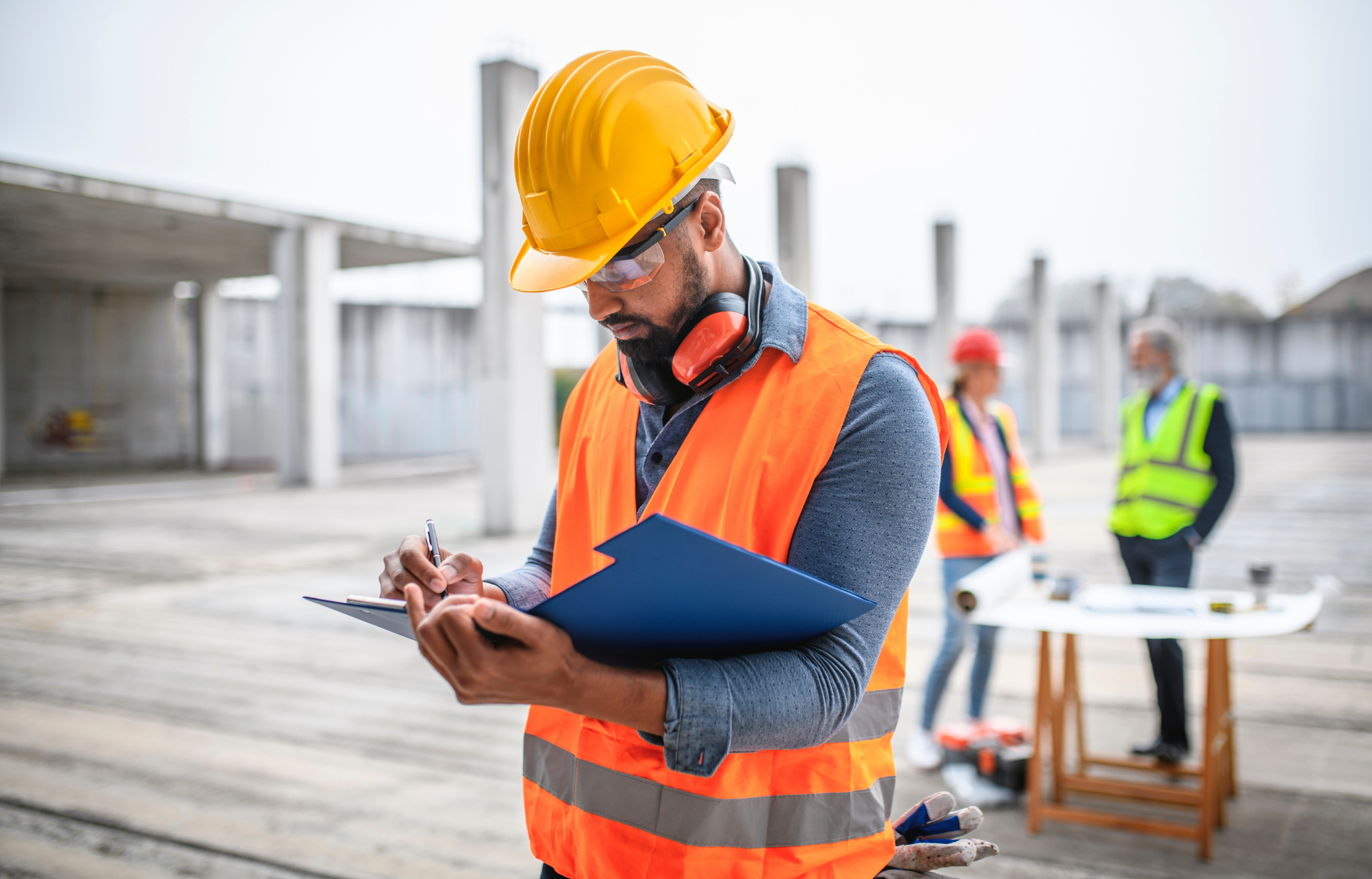 Signature Construction mixed dwelling development including standalone and duplex homes