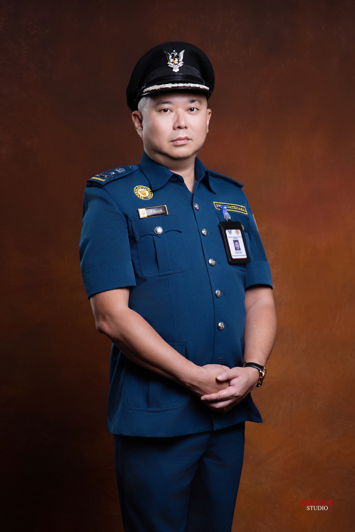 Official Portrait Photography - Prestige Studio