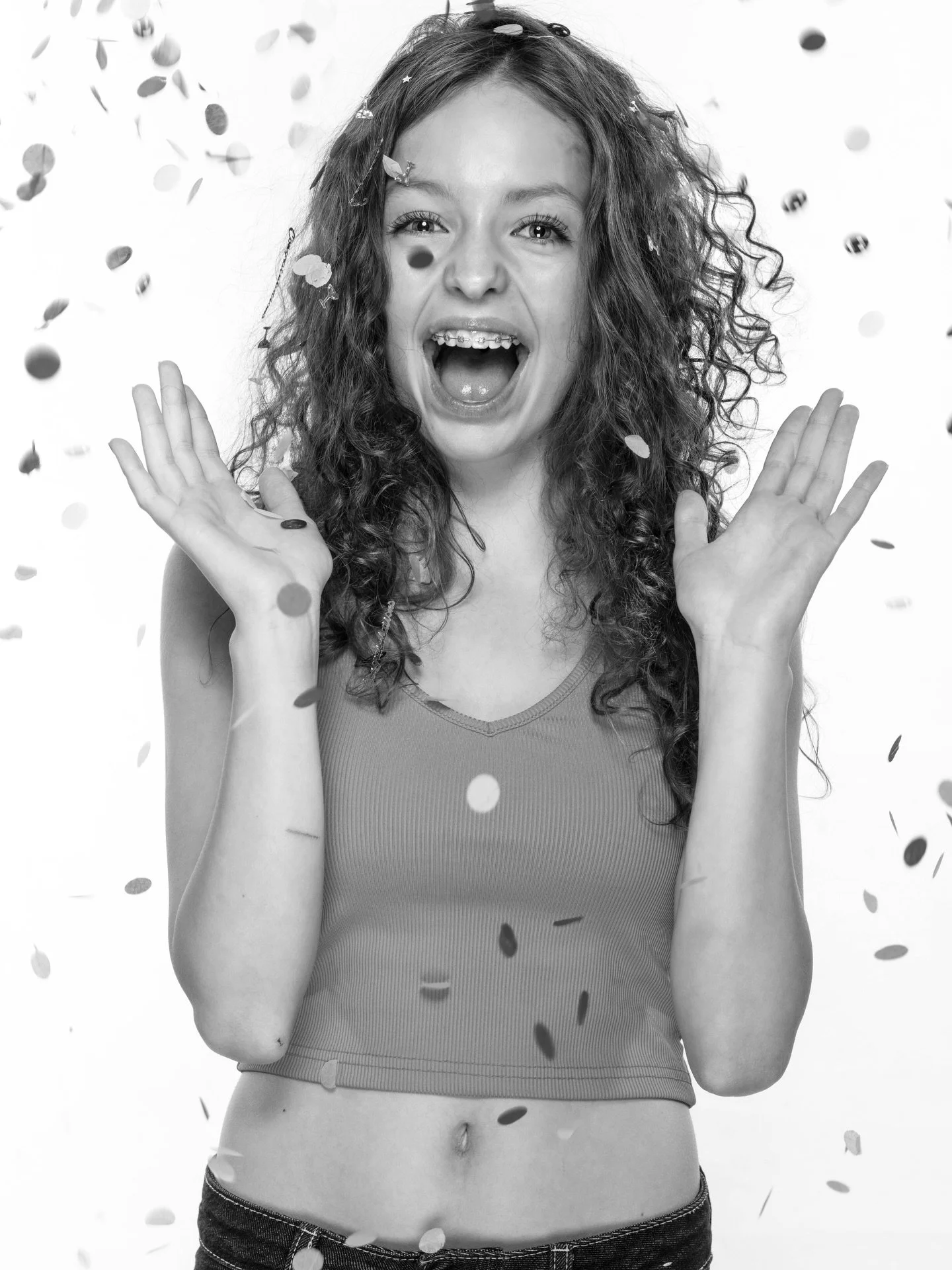 🟥 LULU 🟥 

Whilst the brief for Lulu&rsquo;s photoshoot was &ldquo;headshots,&rdquo; we couldn&rsquo;t resist mixing in a little fun because sometimes the best moments happen when you step outside the plan&hellip; and throw a little confetti 

Safe