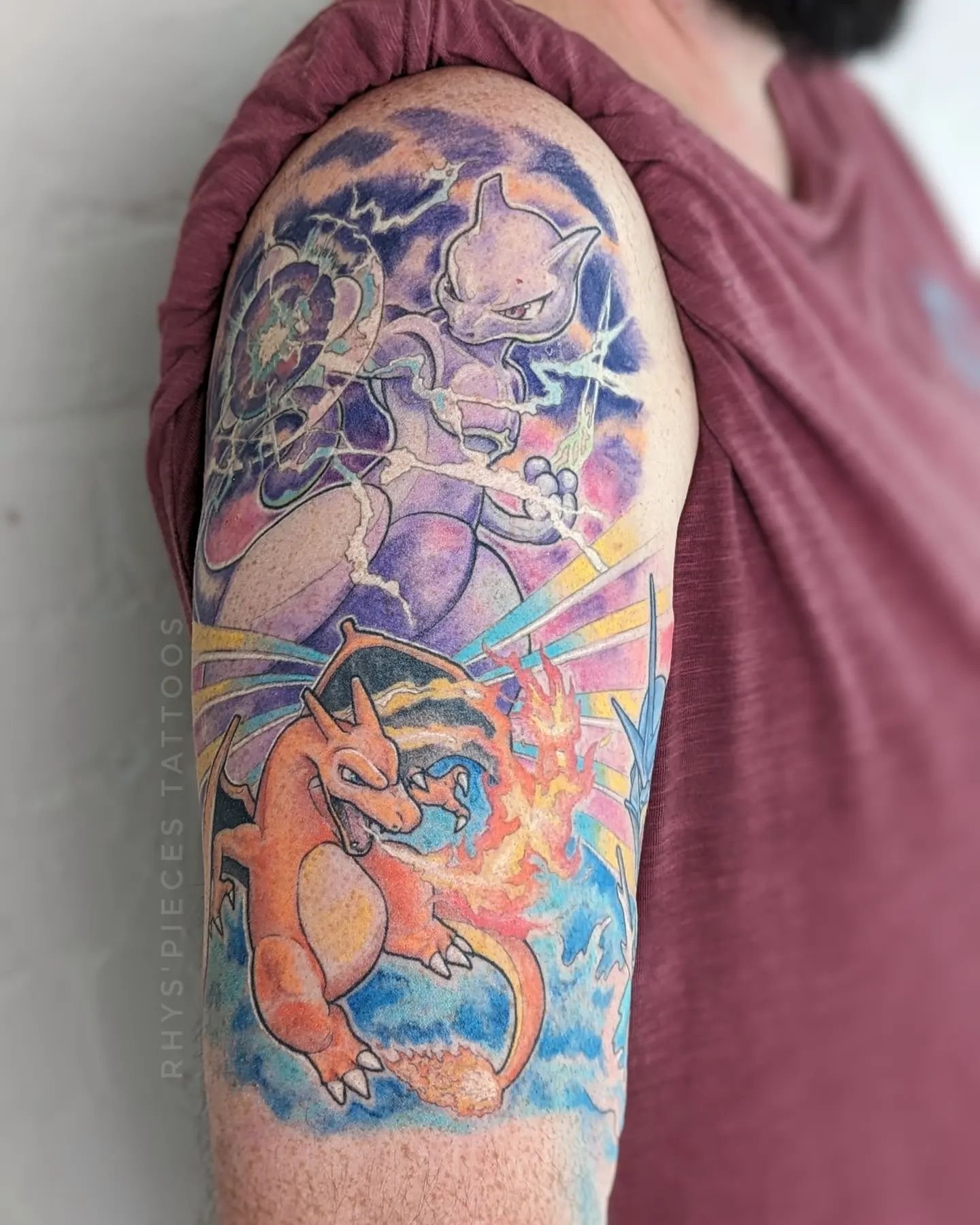 Gotta catch 'em all 🔥
[half healed/fresh] 
.
.
.
#rhyspiecestattoos #finelinetattoosmelbourne #colourtattoo #pokemon #charizard #mewtwo #gottacatchemall #geek #nerd #halfsleeve #healed #fresh #love #pokemonart #tattoo #tattoos #tattooing