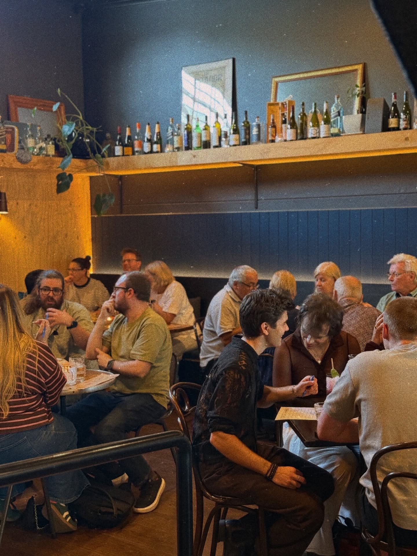 bloody brill to be back quizzin&rsquo; with @theweeklyfifty @theweeklyforty 

quiz night runs on the first and the third Thursday of the month. bookings open 2 weeks before each date at 12pm. 

📝