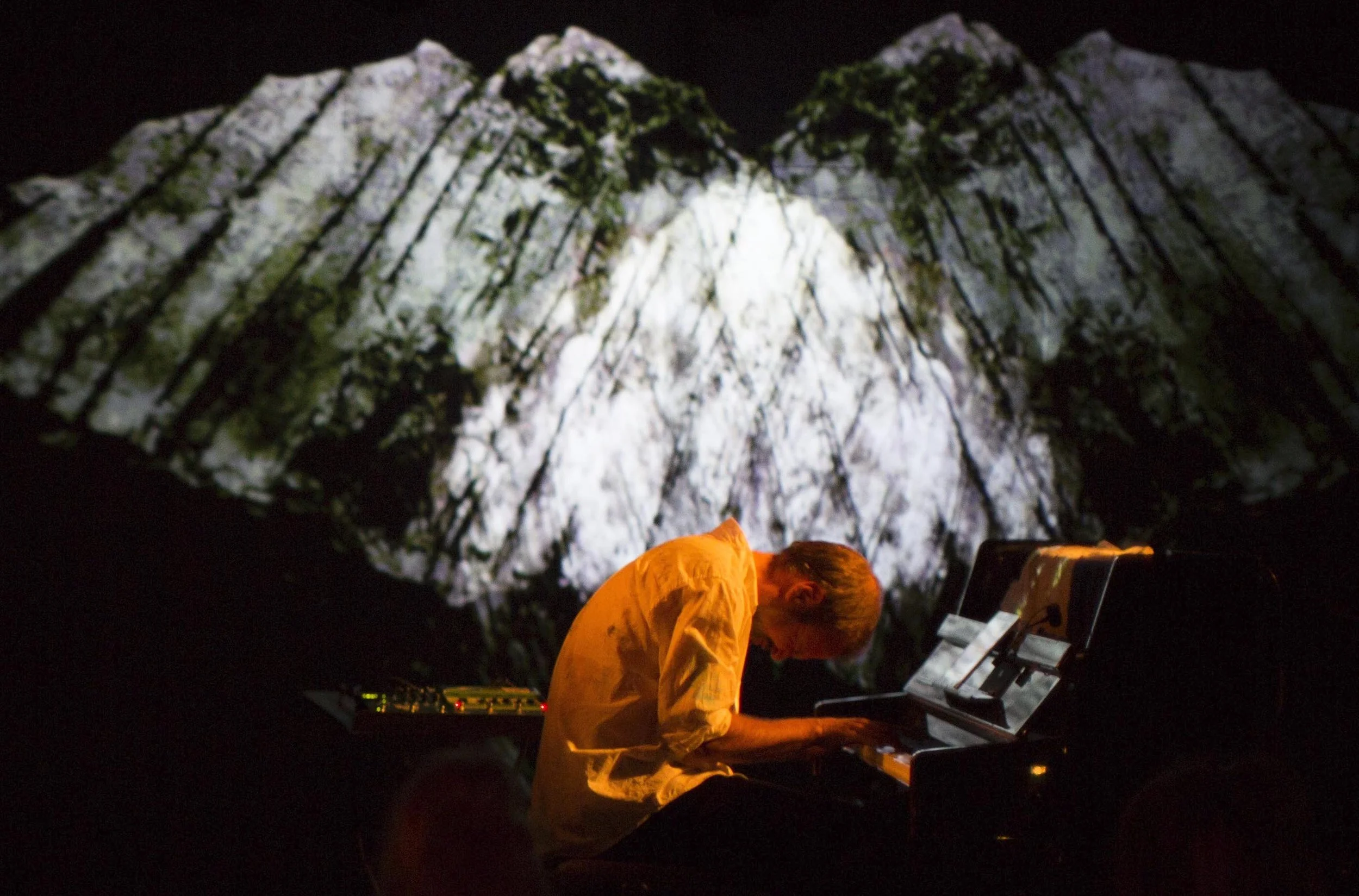 Henrik LindstrandxSLØR10.jpg