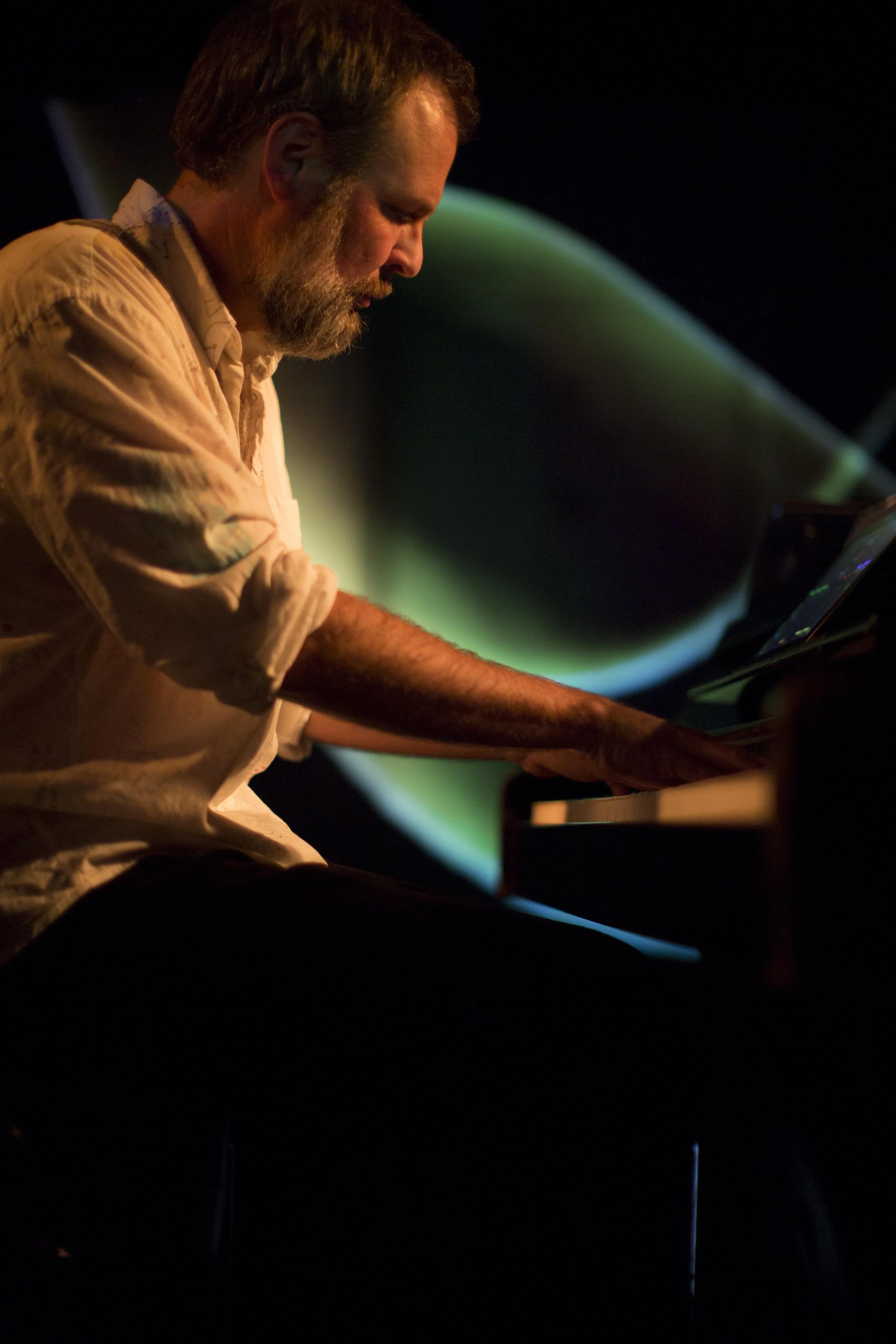 Visuals for Henrik Lindstrand