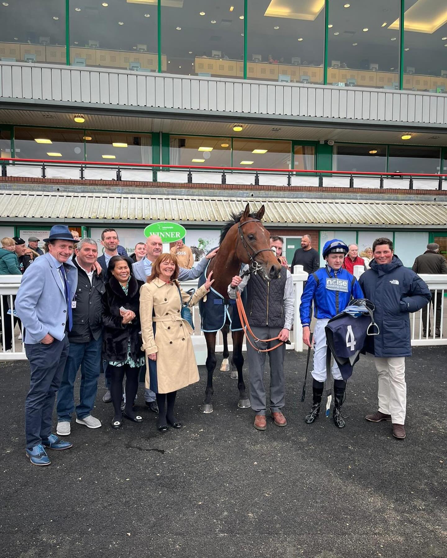 𝐆𝐫𝐚𝐧𝐝𝐥𝐚𝐝 wins! 💙

Fantastic to get off the mark at our Newmarket base ⭐️ Congratulations to owners Sleeve It Ltd and grateful for their ongoing support and to our excellent Team! Here&rsquo;s to many more winners!🥂 

#Winners #Grandlad #JSH