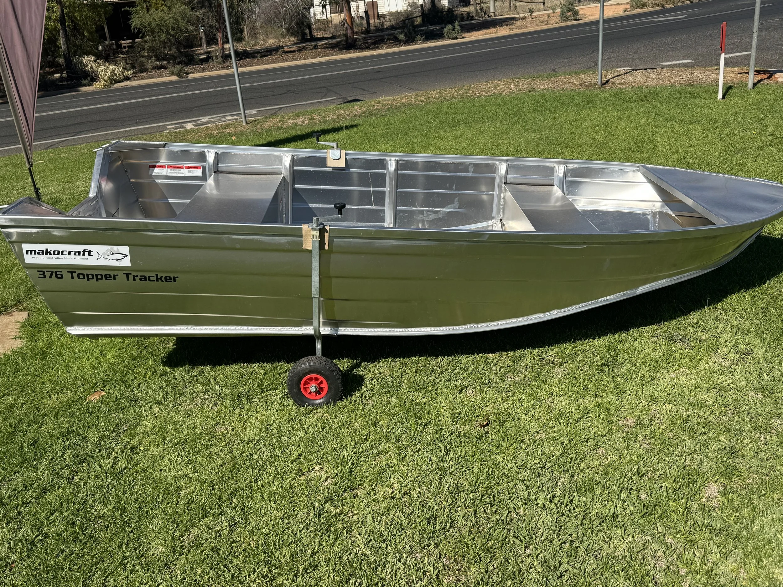 Aluminium boat - Makocraft 376 Topper Tracker available for sale now at MN Marine Merbein