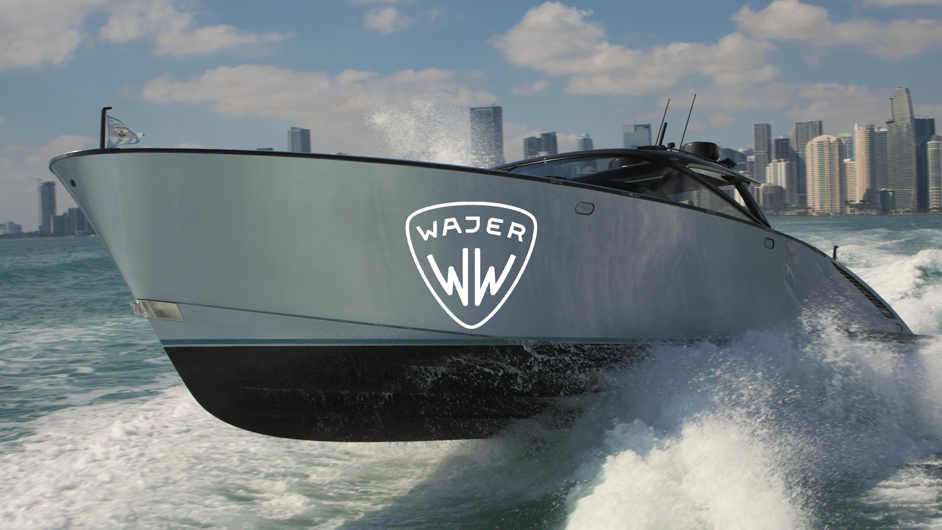 Wajer 44 HT - Comfort Covered