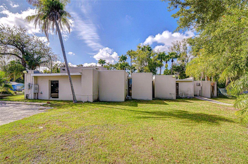 Future Home of Sew Pinellas