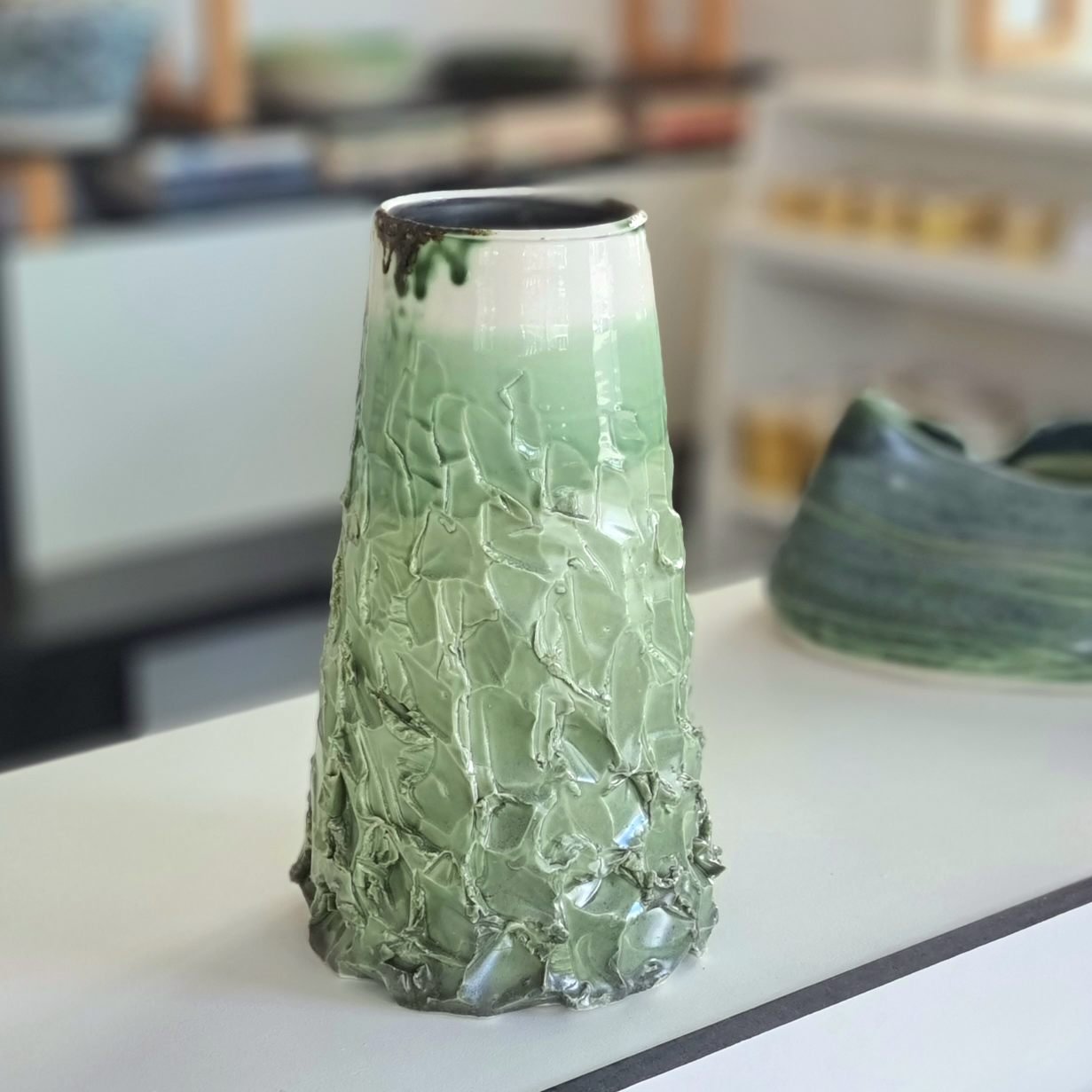 høj keramikvase