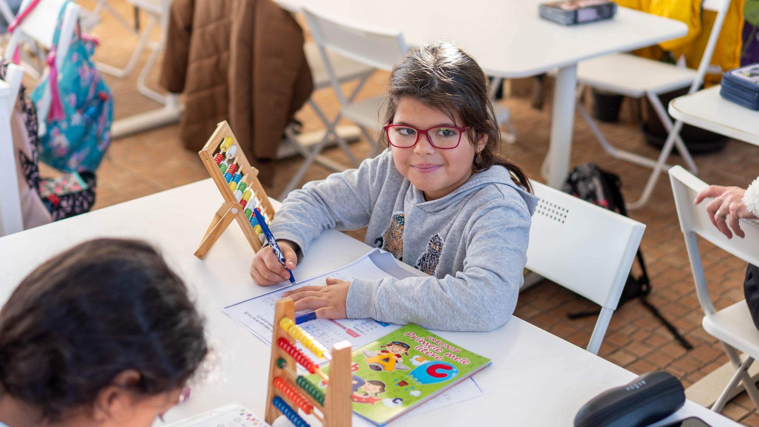 CEC Bank susține educația copiilor vulnerabili de la Centrul Educațional Corbeanca