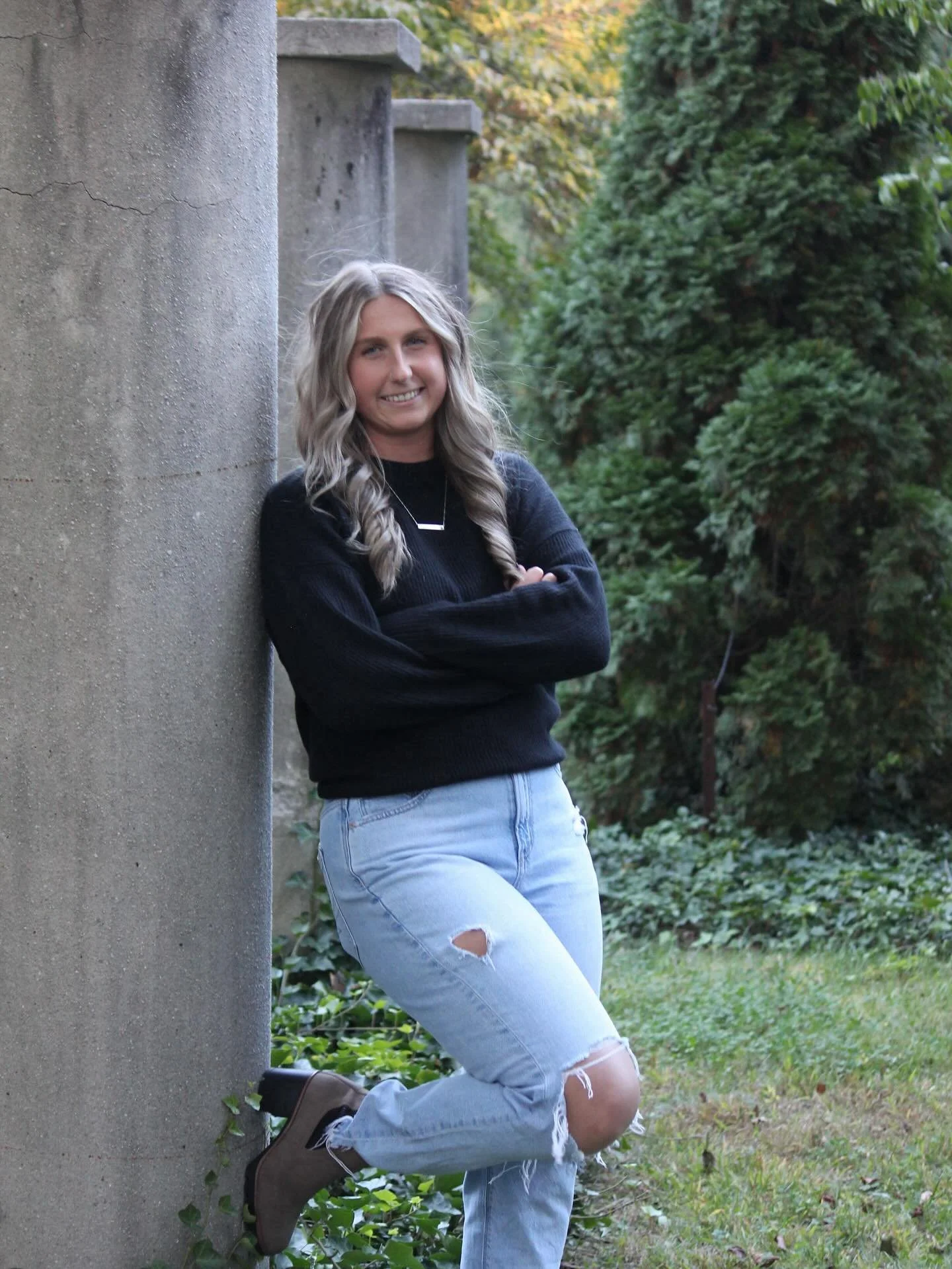 ๐พIntroducing Marisa MA, LPC, NCC & Harlow (swipe for a surprise) 
Marisa’s passion is helping clients navigate challenges related to stress, anxiety, depression, life changes and more. She takes a humanistic approach that emphasizes empat