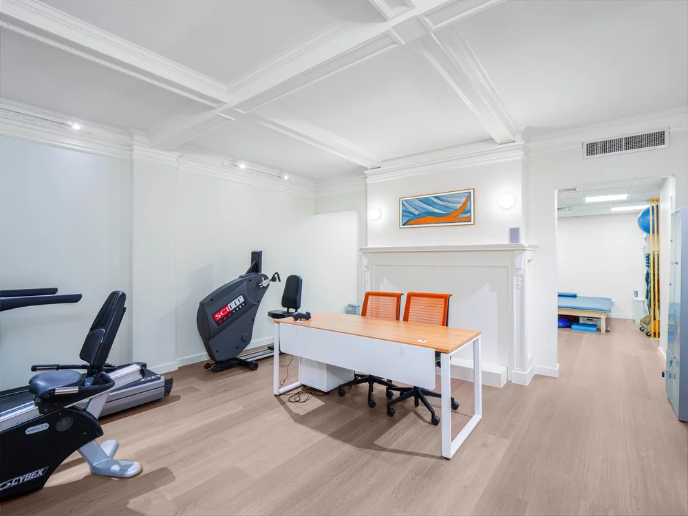 901 Lexington Ave 1B-2.jpg