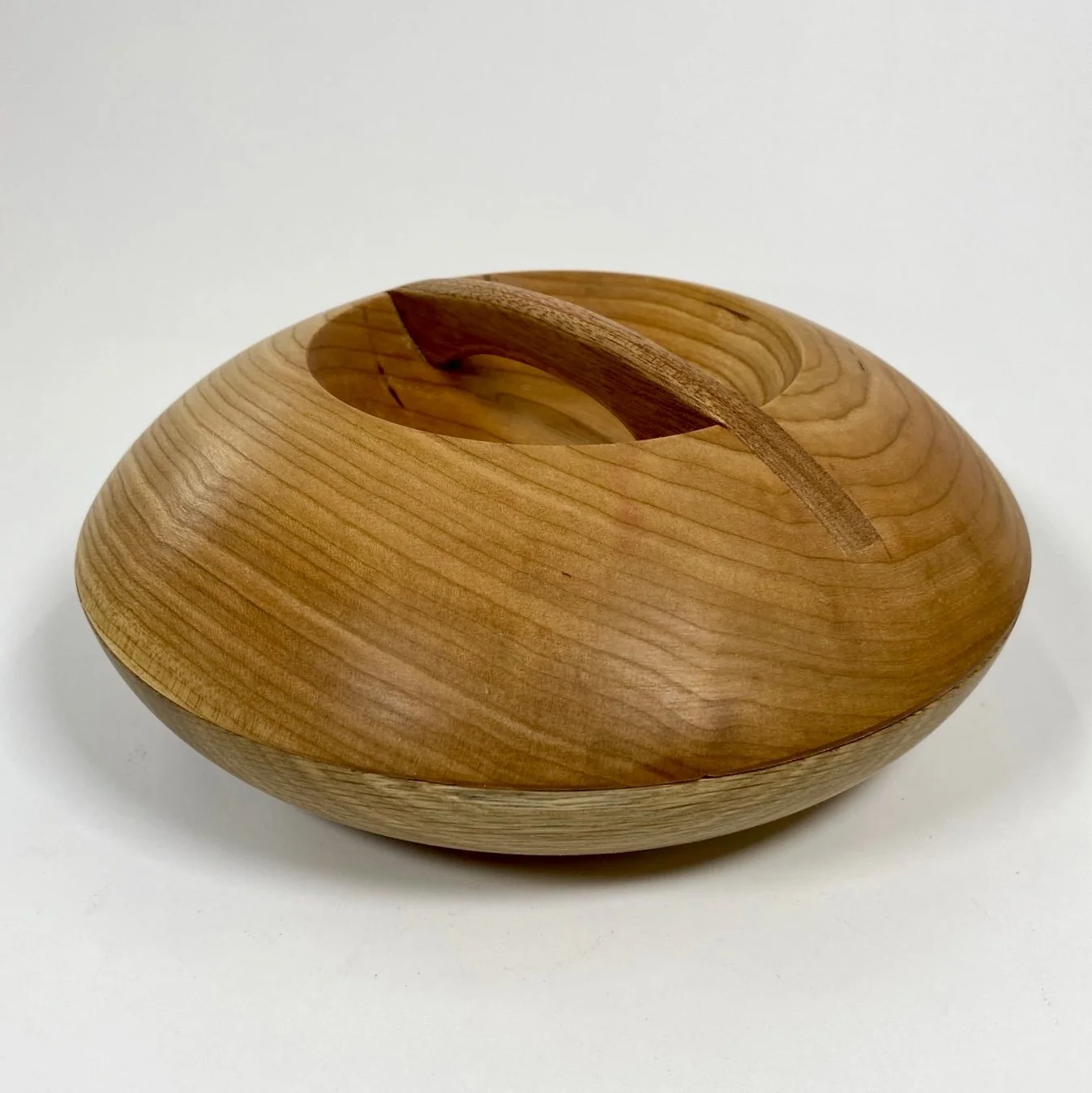 7 3/8" x 3 1/2" White Oak and Cherry Bowl With Lid