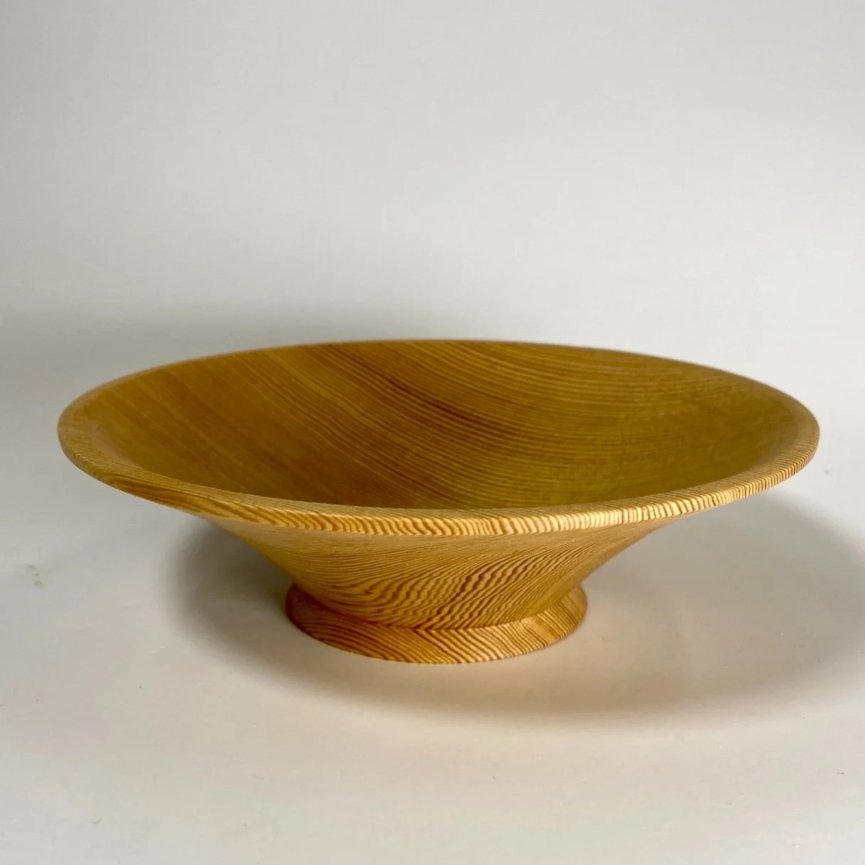 NEW - 6 1/4" x 1 13/16" Vertical Grain Fir Wood Bowl