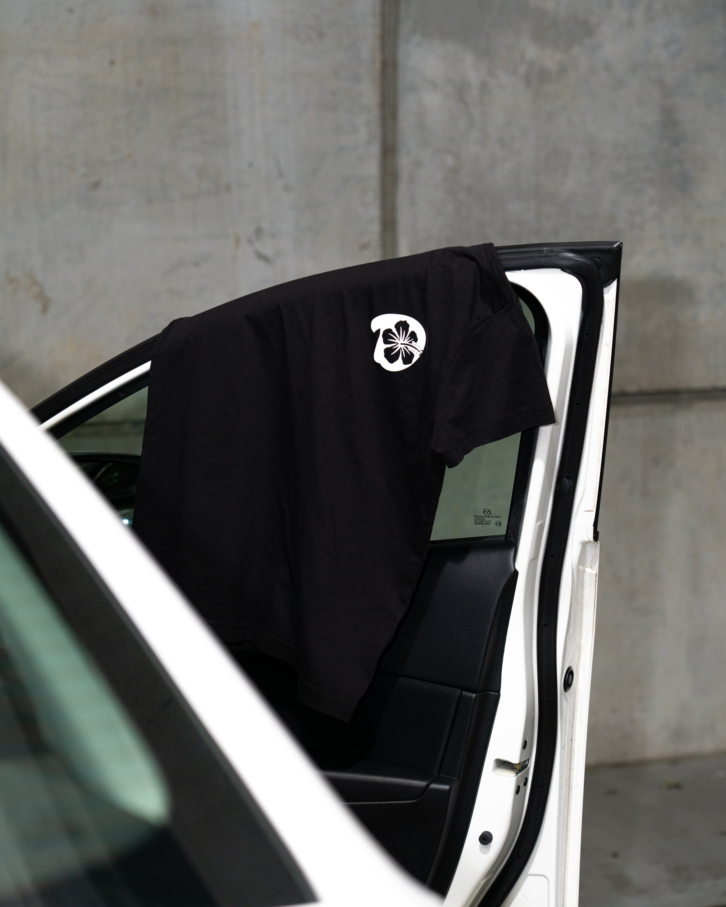 Classic Comfort Tee (Black)