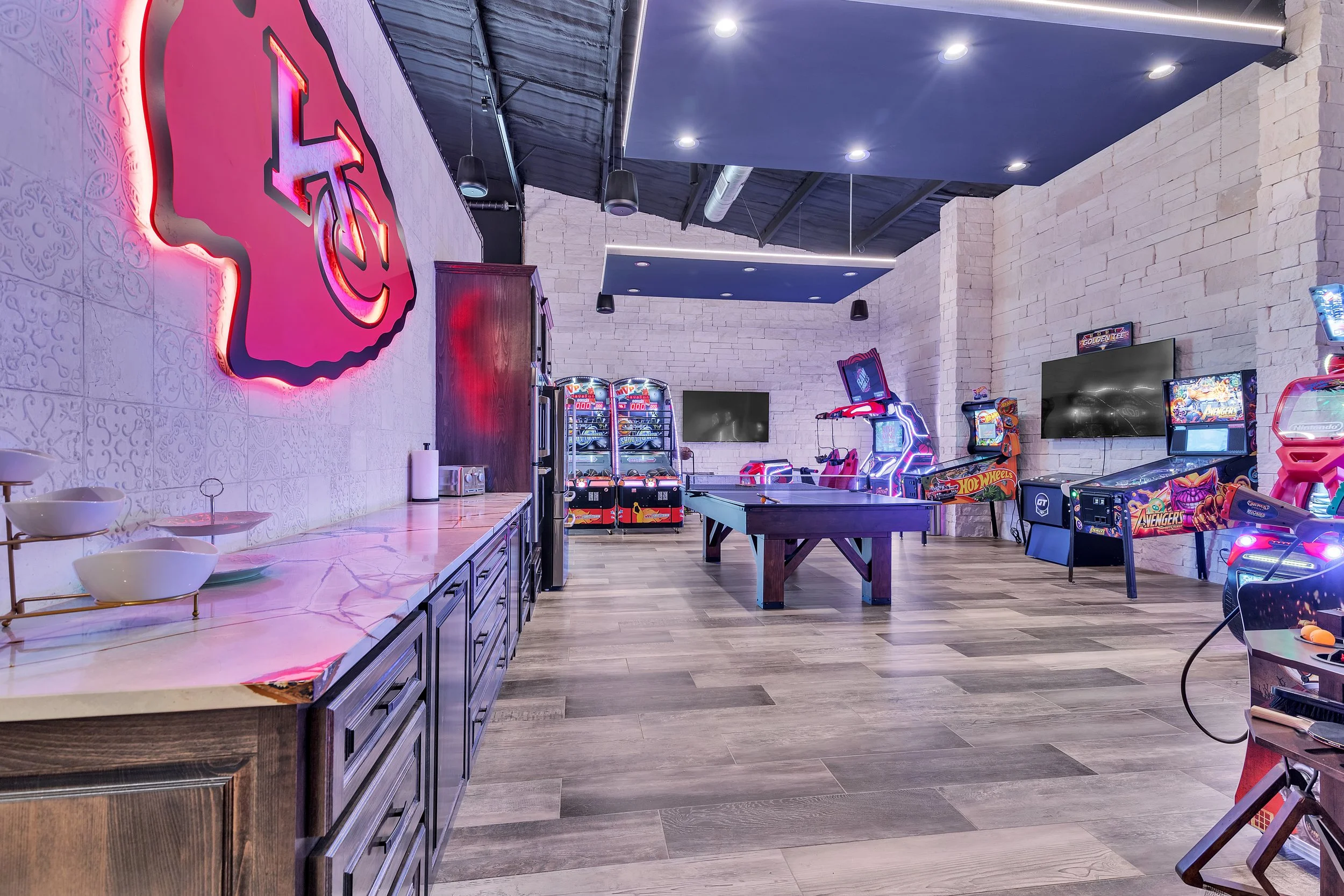 arcade games and entertainment ranch activities