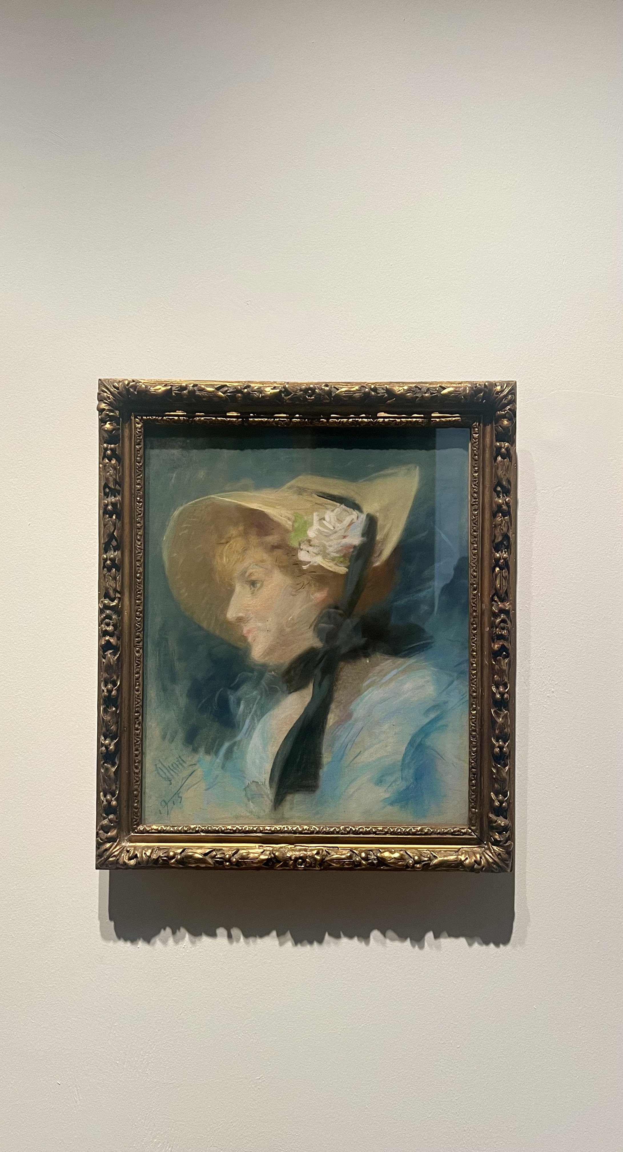 Portrait de Madame Fristsch-Estrangin en chapeau bergère - Jules Chéret
1915
Pastel on canvas
