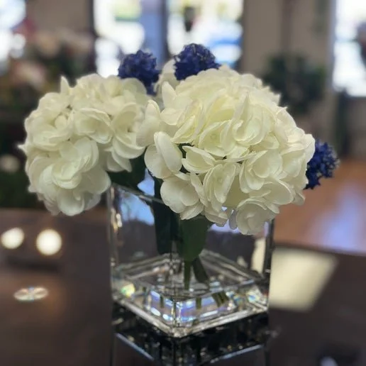 03.25 1692 Silk Hydrangea Arrangement. Water Look