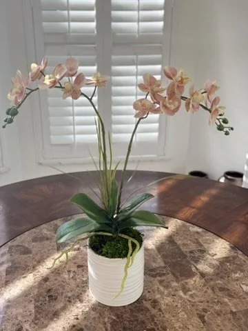 Elegant Artificial Flower Arrangement