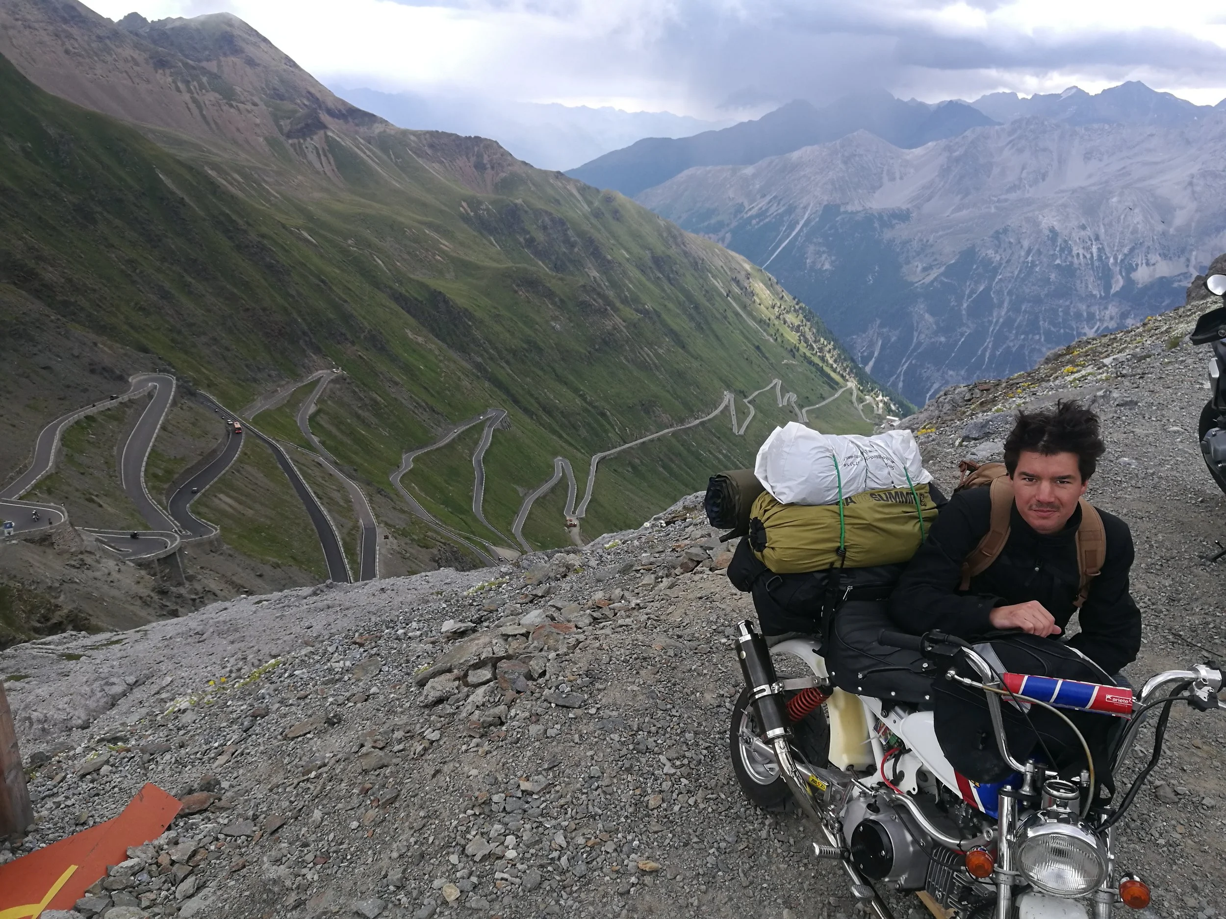 Bergpas met Honda Dax 