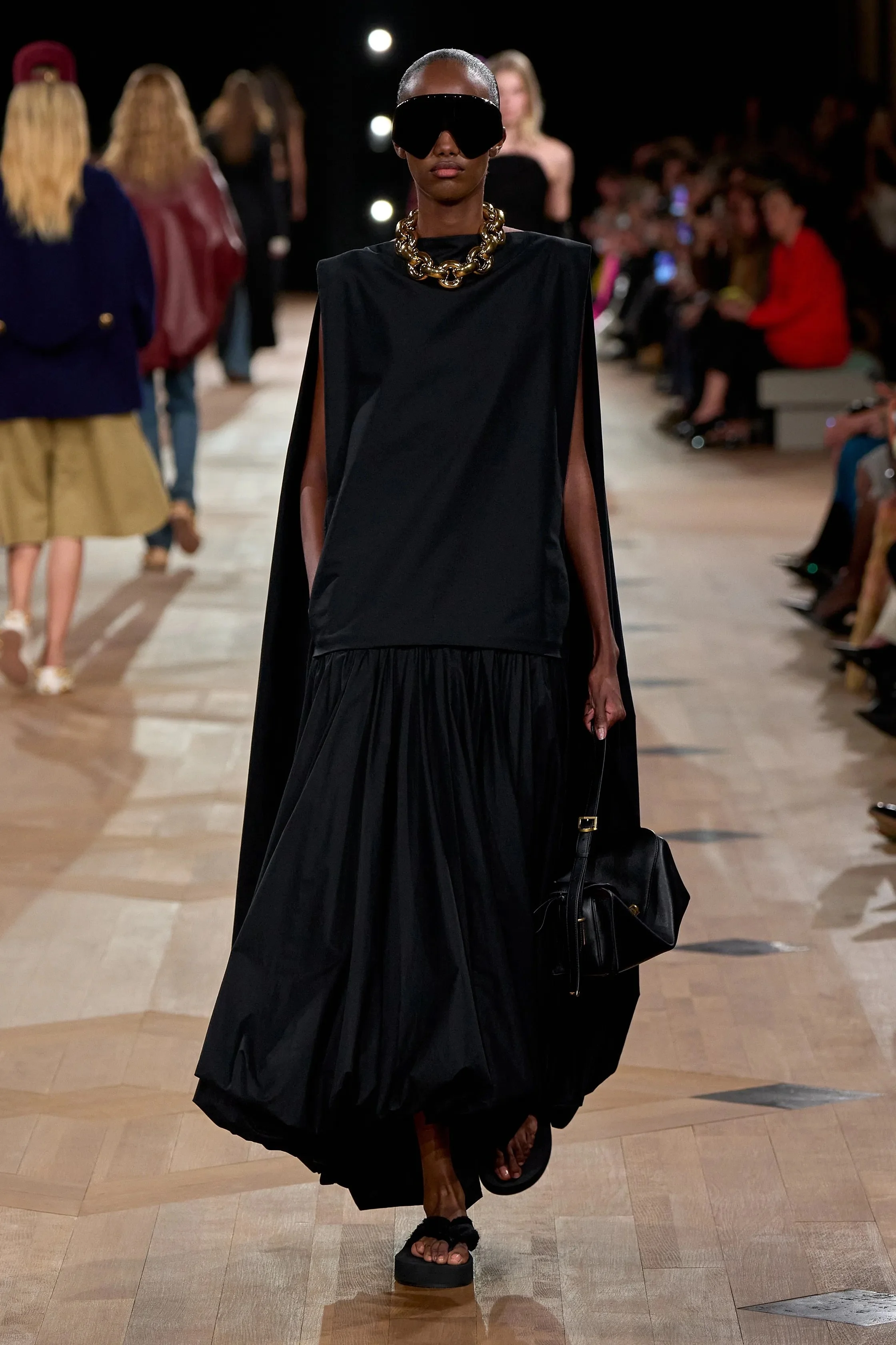 00044-balenciaga-spring-2026-ready-to-wear-credit-gorunway.jpeg