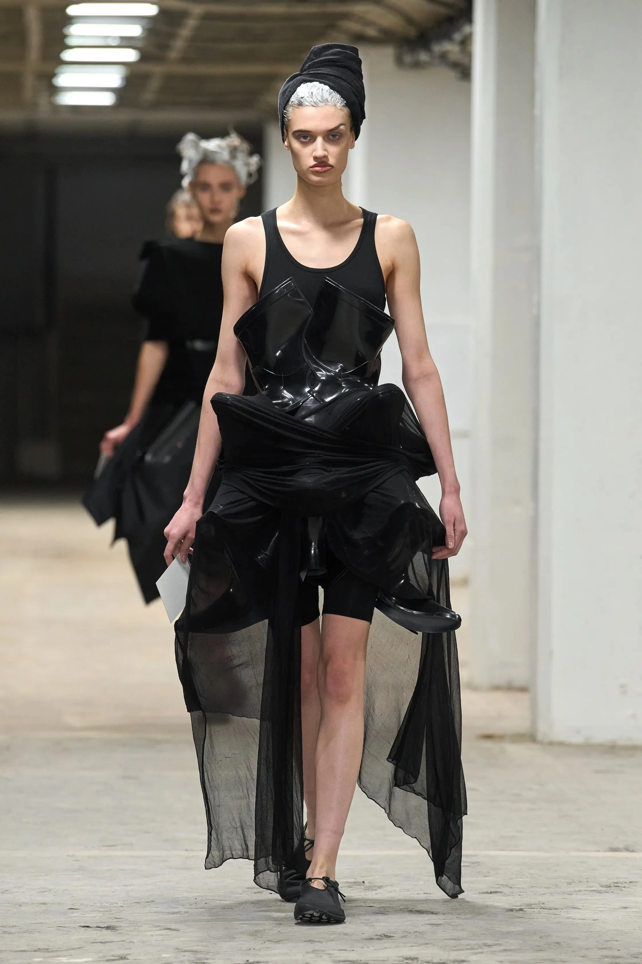 00011-junya-watanabe-spring-2026-ready-to-wear-credit-gorunway.jpeg