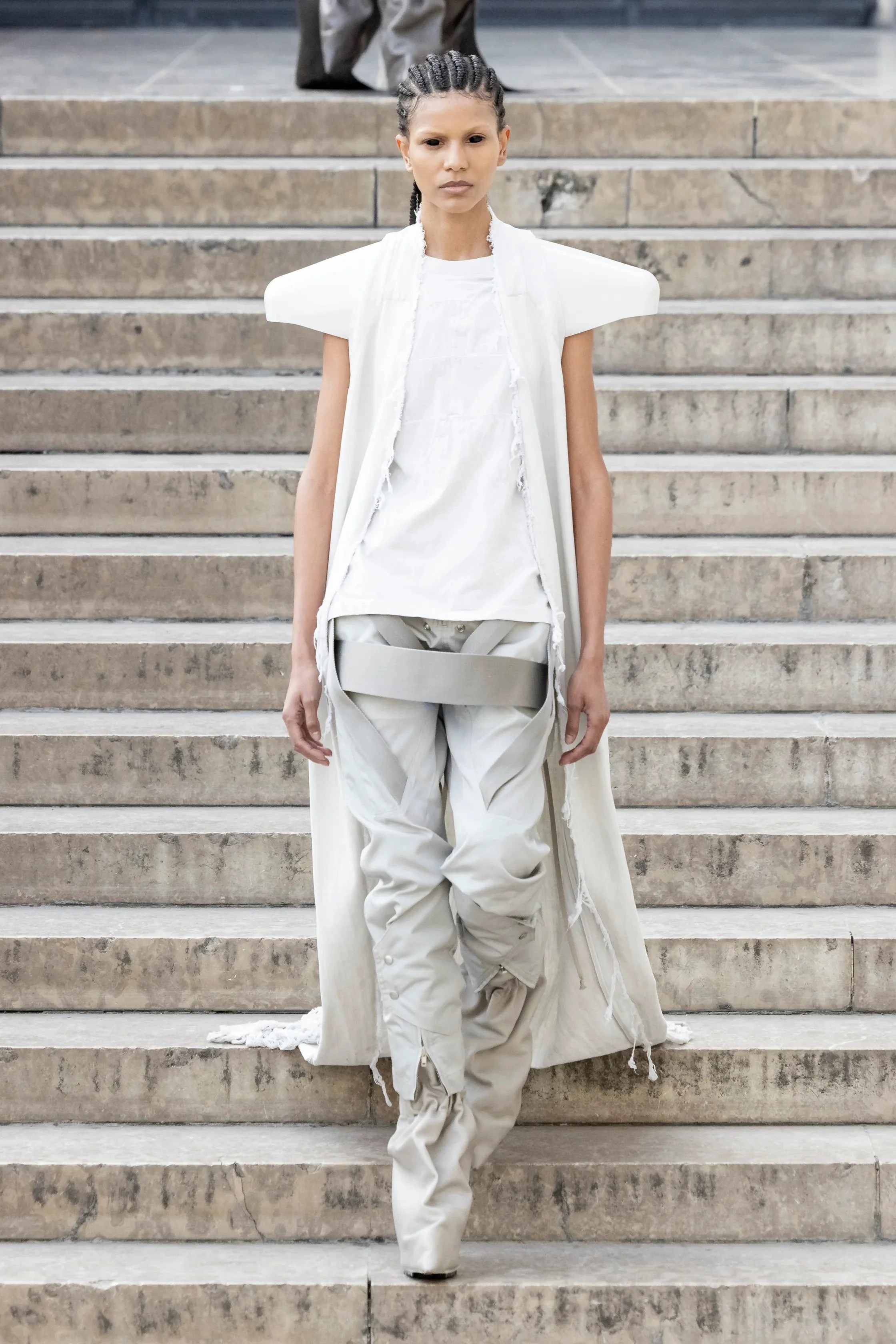 00013-rick-owens-spring-2026-ready-to-wear-credit-brand.jpeg