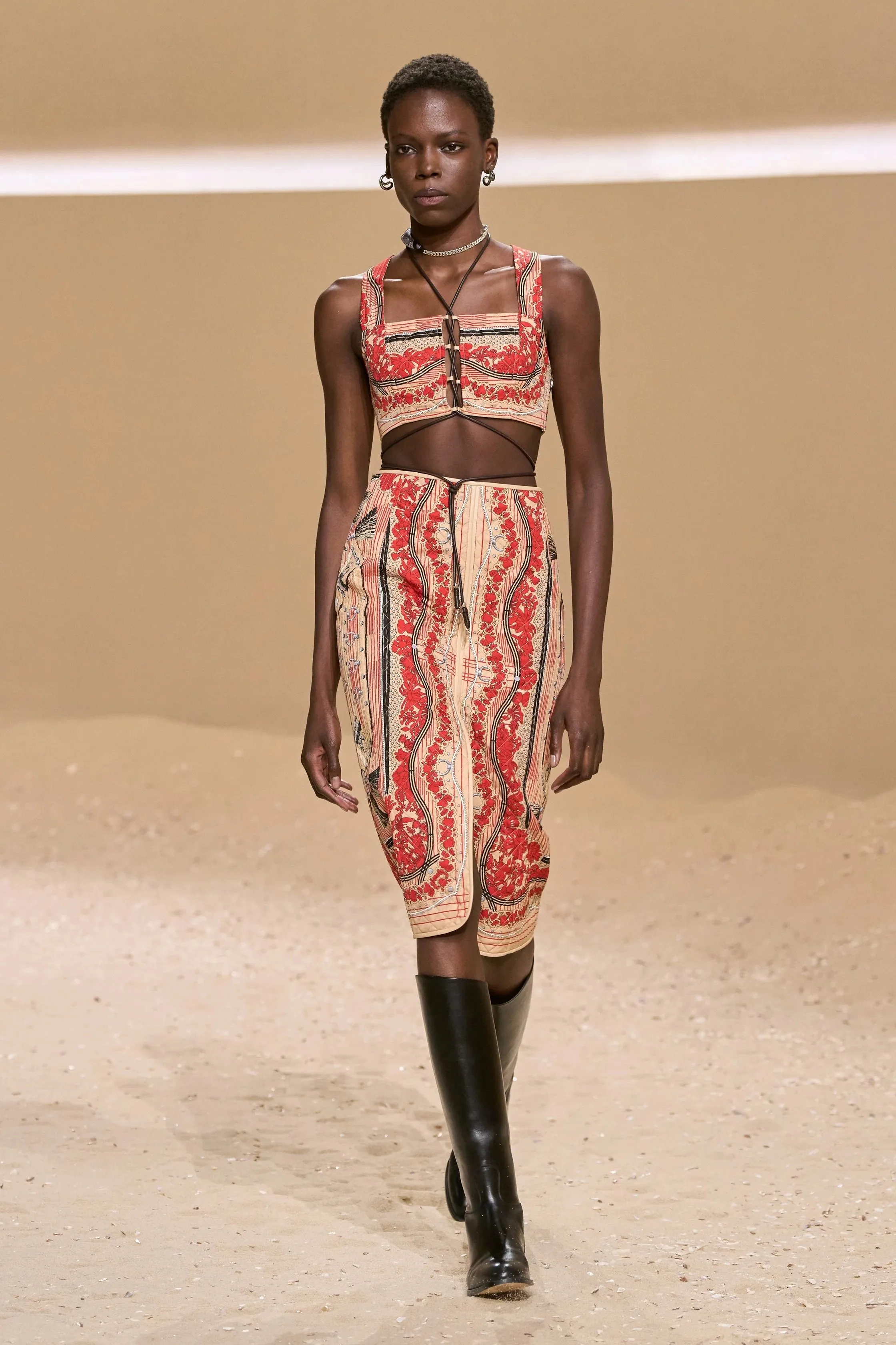 00020-hermes-spring-2026-ready-to-wear-credit-gorunway.jpeg