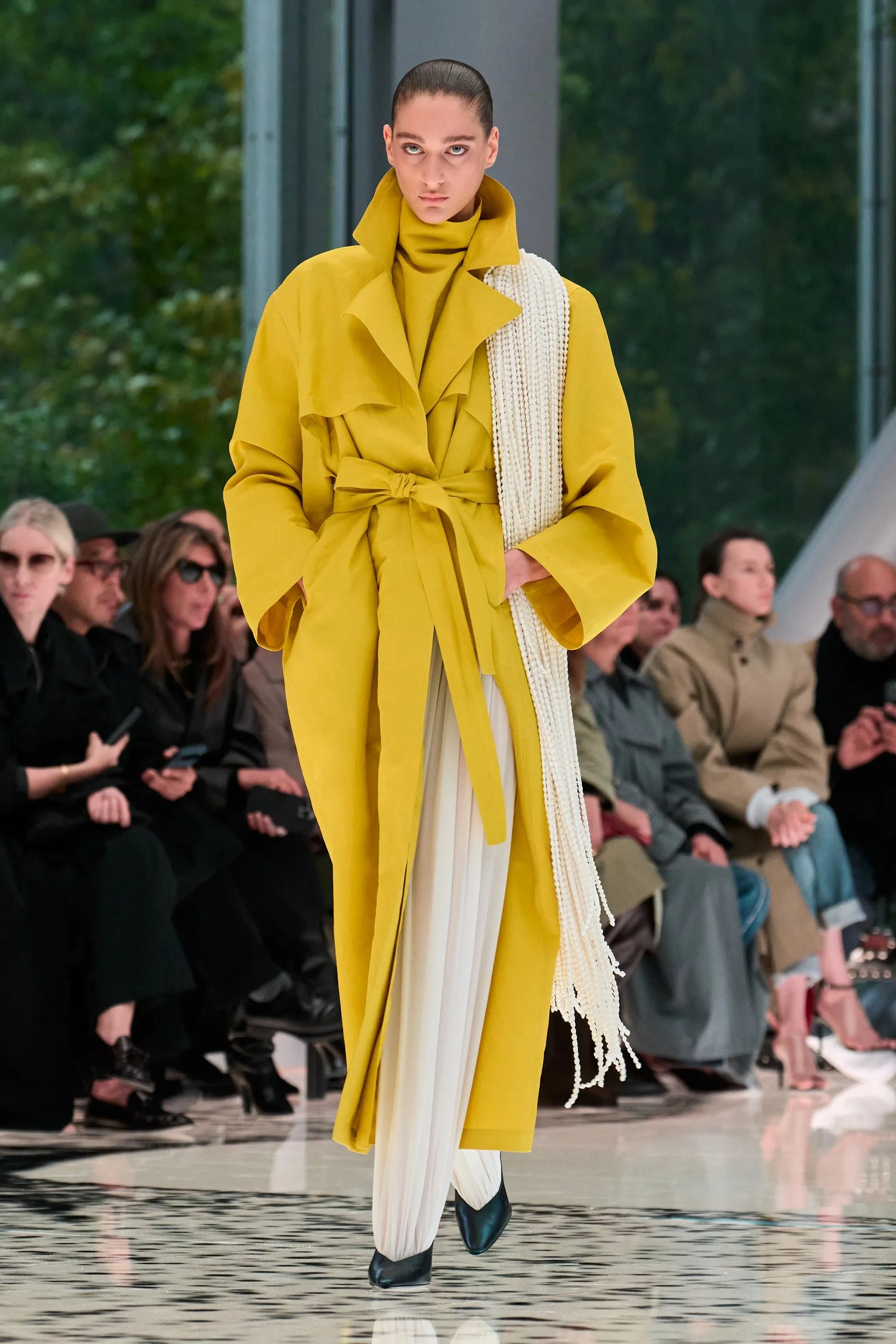 00021-alaia-spring-2026-ready-to-wear-credit-brand.jpeg