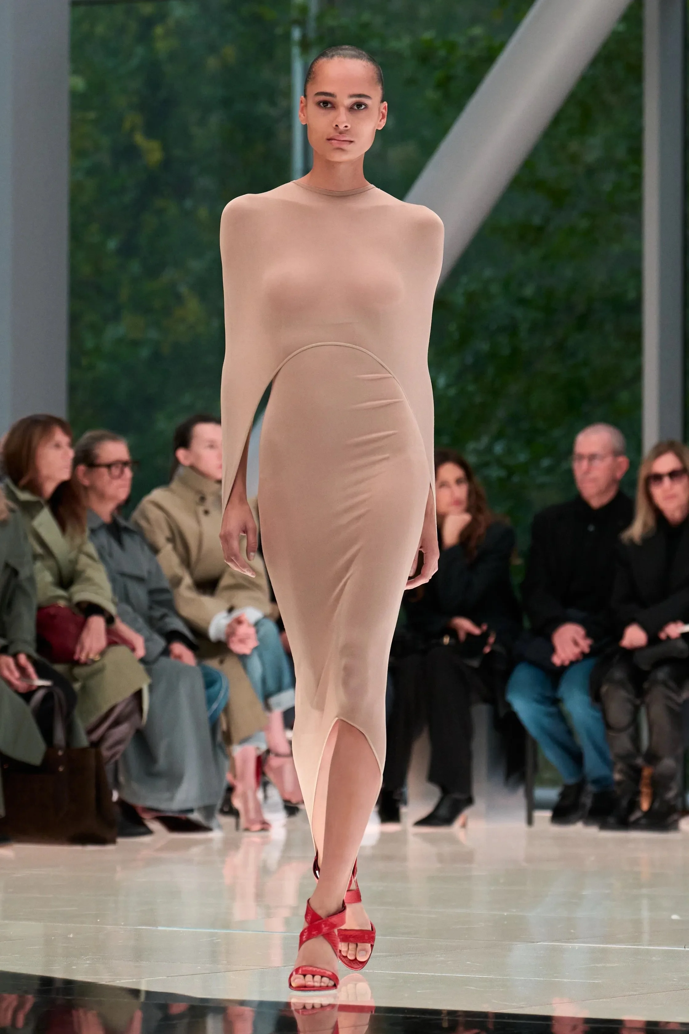 00035-alaia-spring-2026-ready-to-wear-credit-brand.jpeg