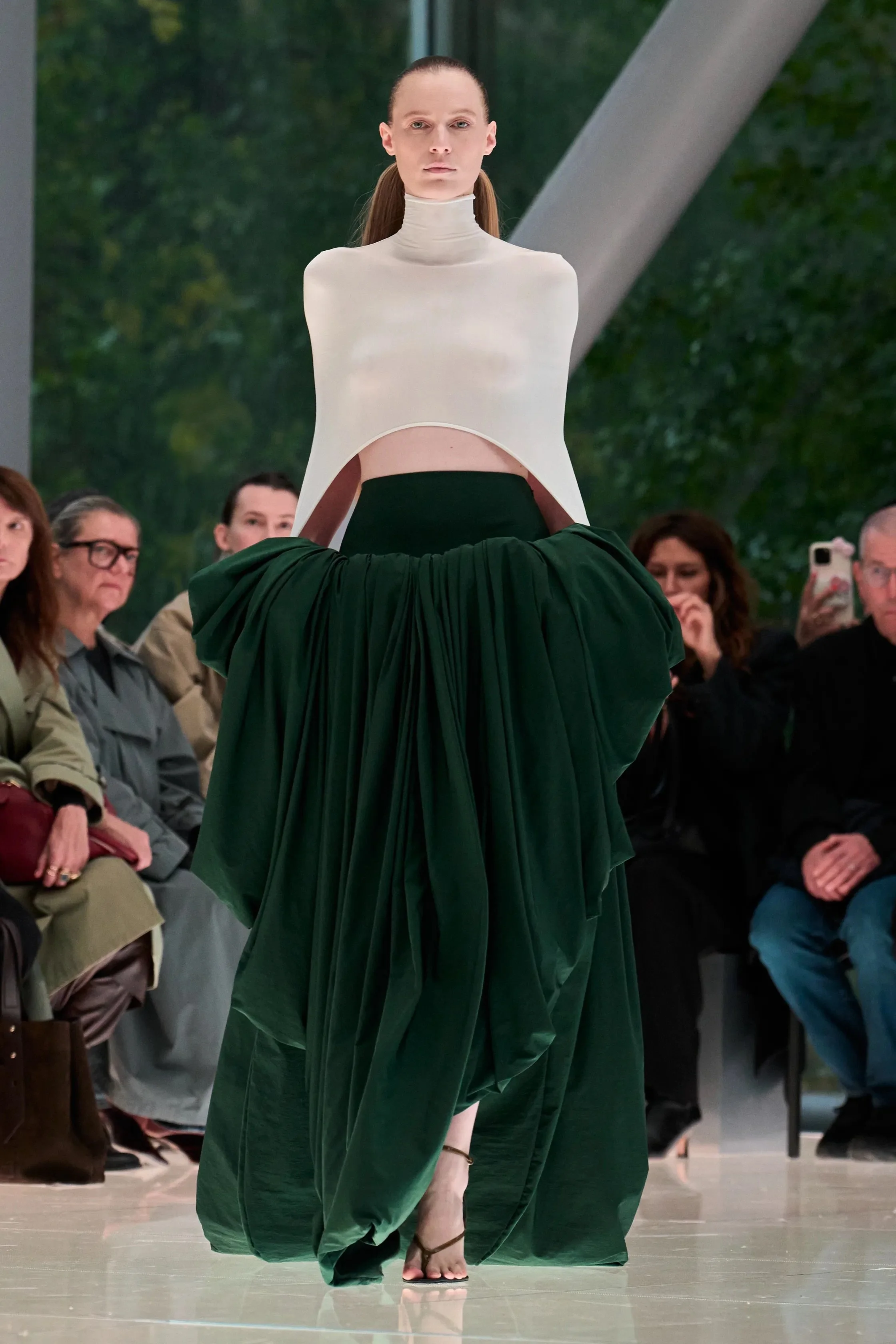 00045-alaia-spring-2026-ready-to-wear-credit-brand.jpeg